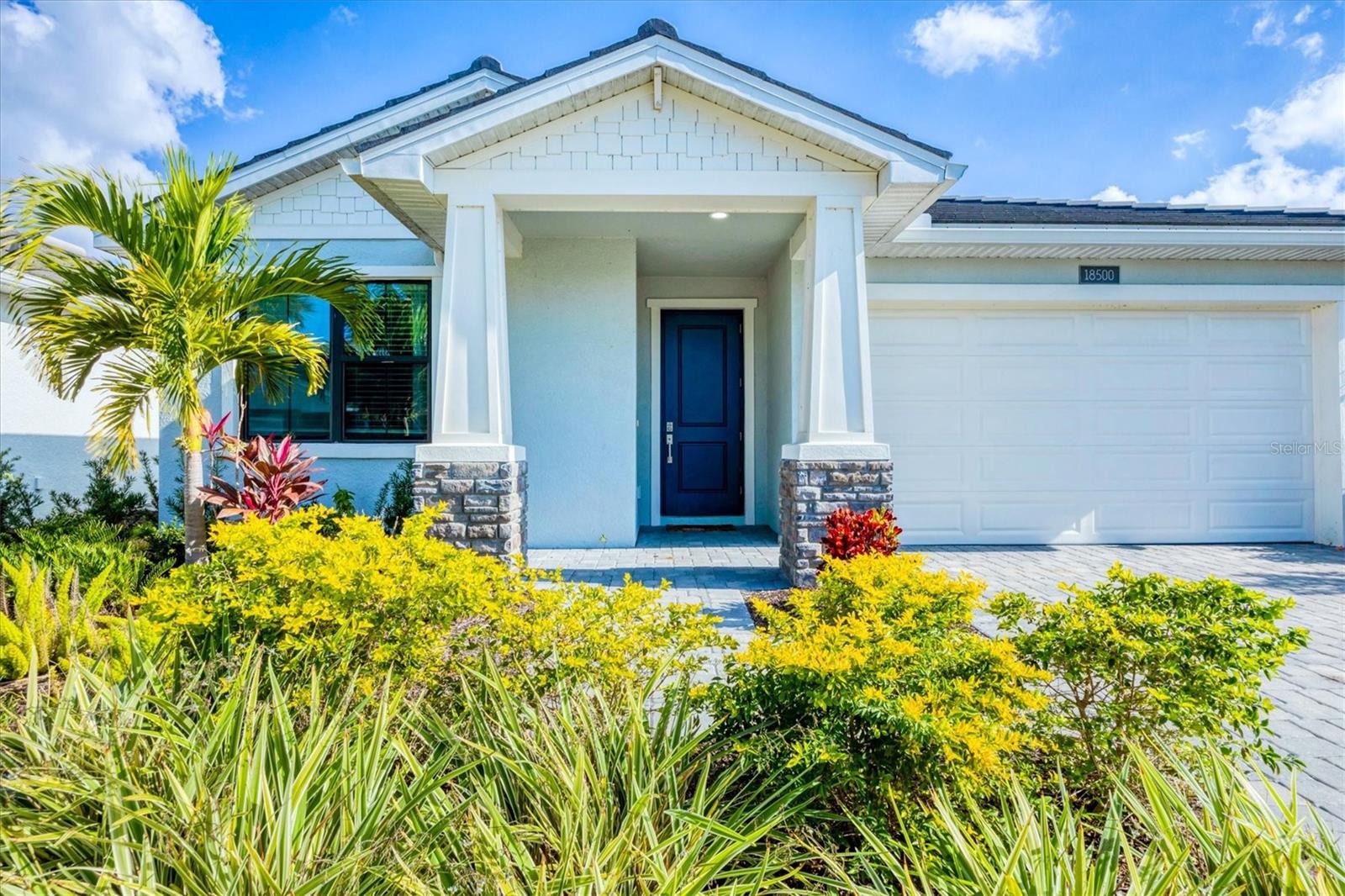 Details for 18500 Midsummer Place, VENICE, FL 34293