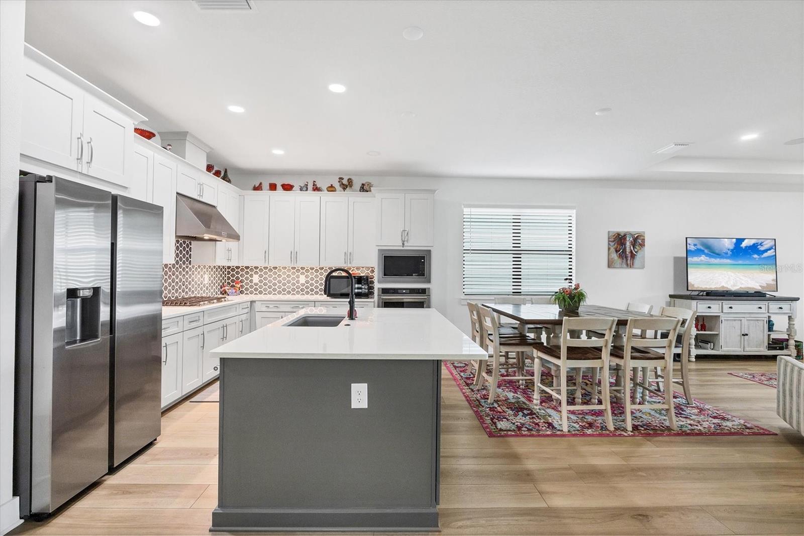 Image 10 of 69 For 18500 Midsummer Place