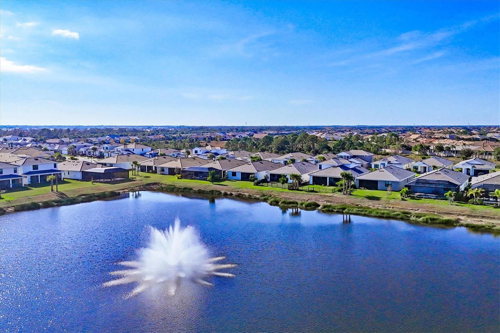 Image 39 of 69 For 18500 Midsummer Place