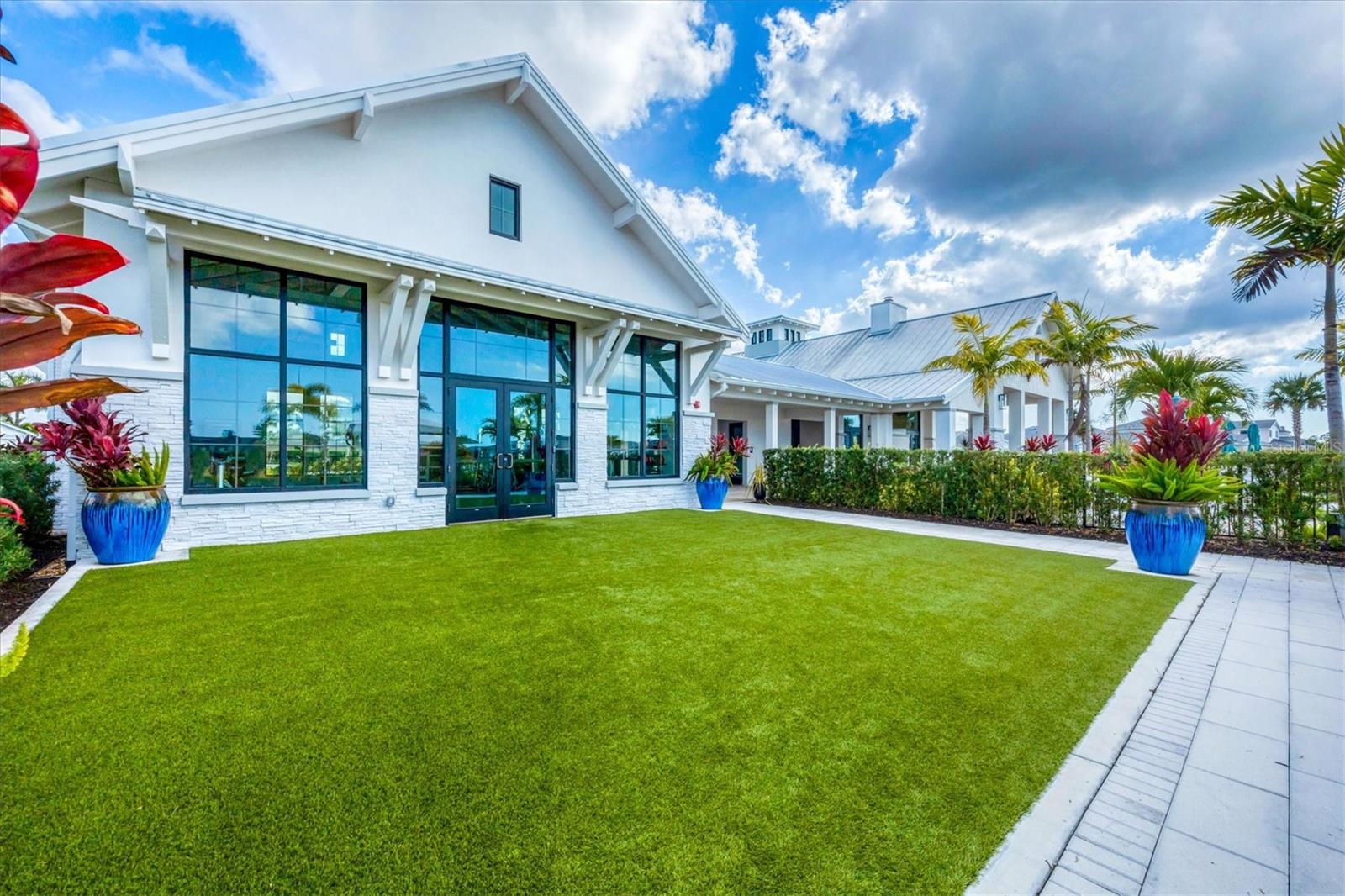 Image 63 of 69 For 18500 Midsummer Place