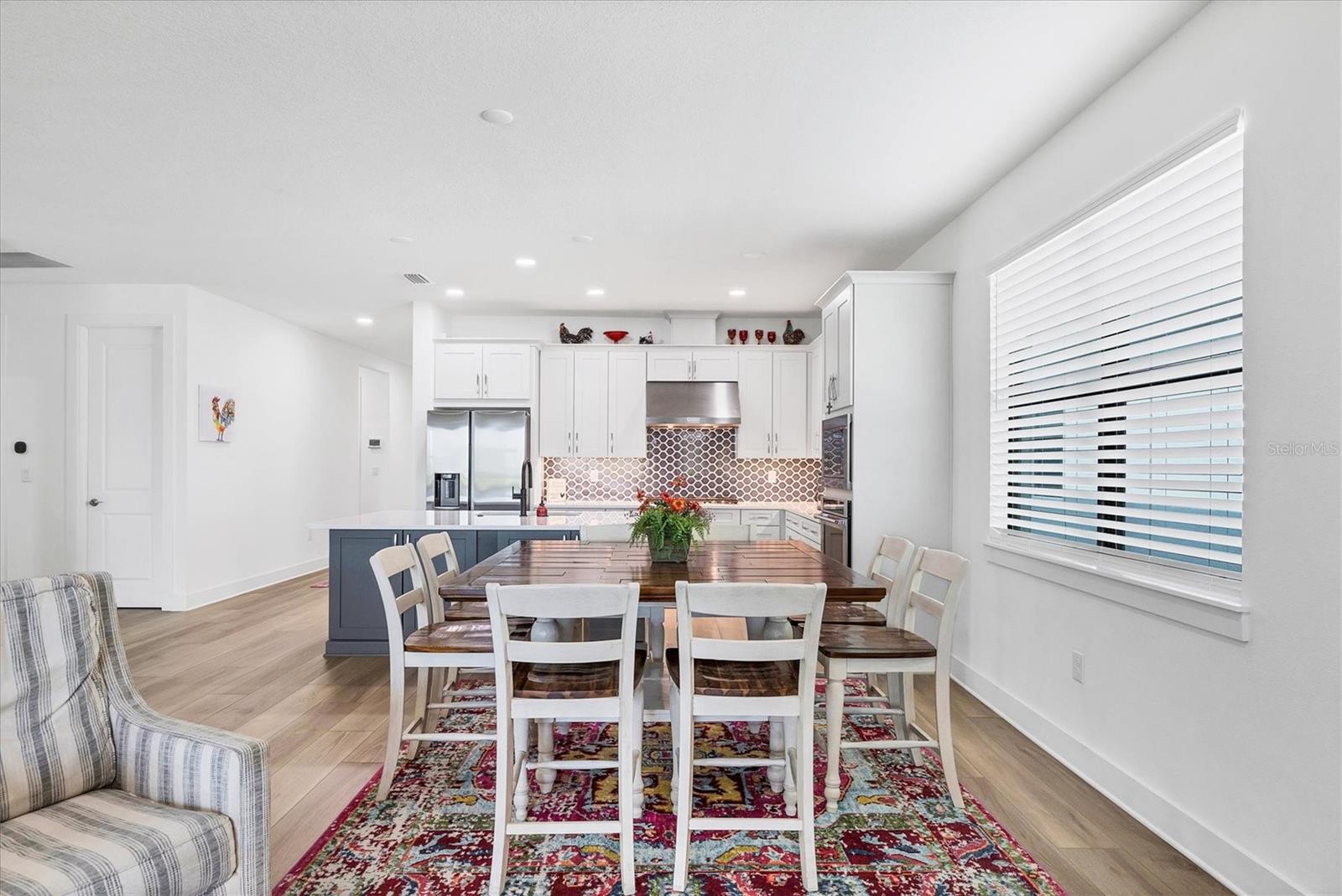 Image 7 of 69 For 18500 Midsummer Place