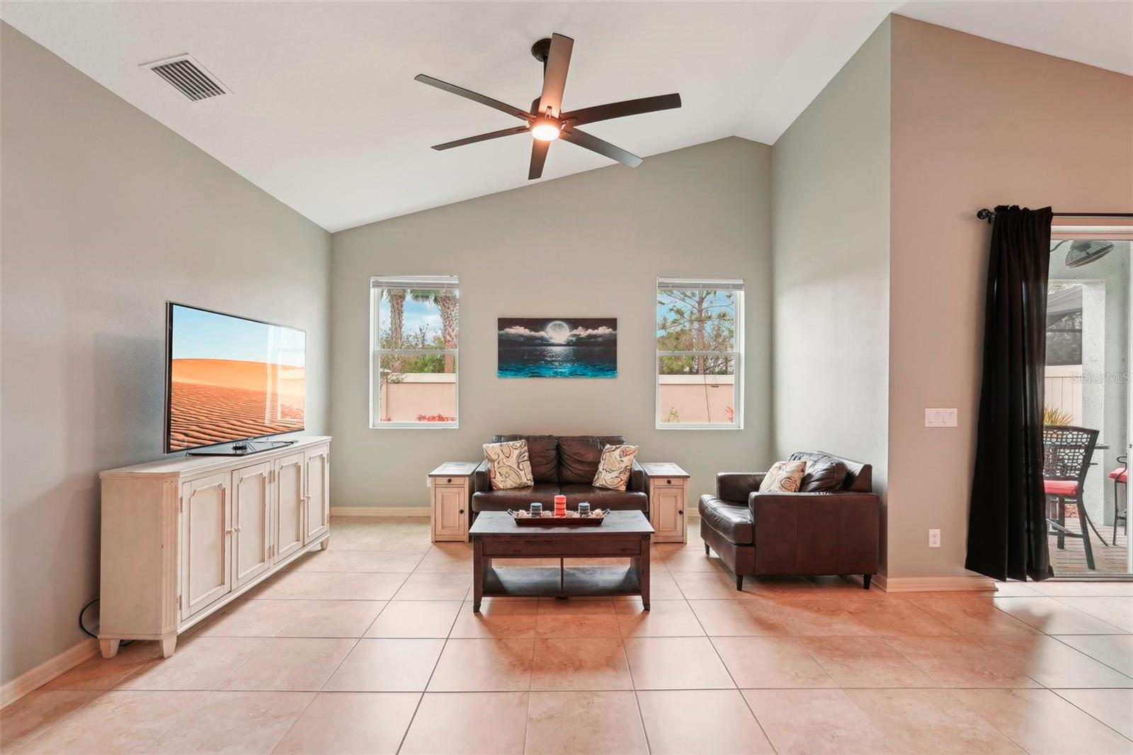 Image 4 of 30 For 14912 Sora Way