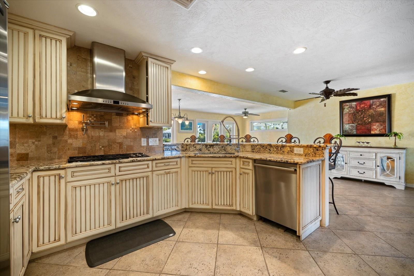 Image 17 of 72 For 5319 Bimini Drive