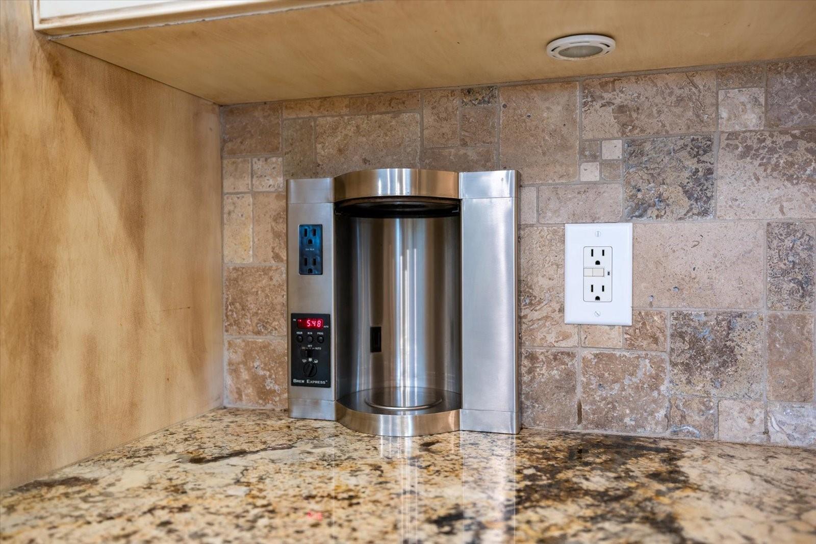 Image 25 of 72 For 5319 Bimini Drive