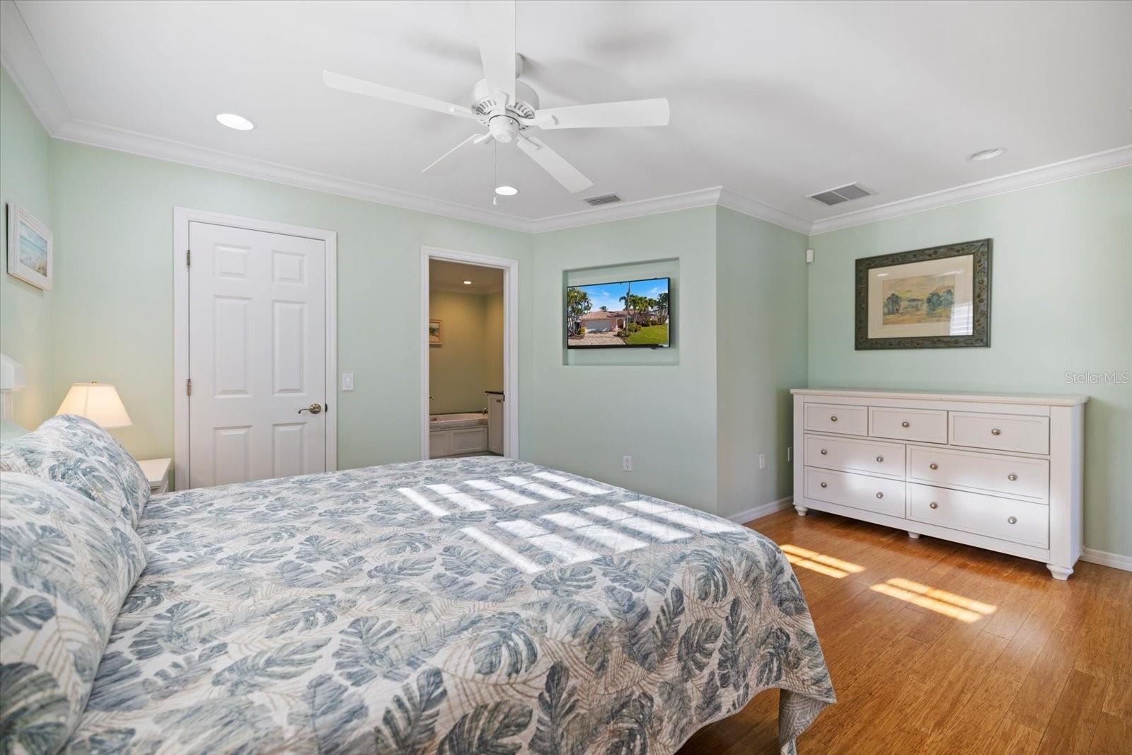 Image 29 of 72 For 5319 Bimini Drive