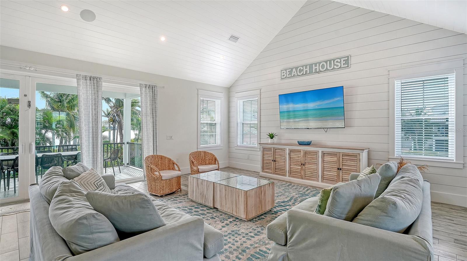 Image 10 of 99 For 2175 Avenue A