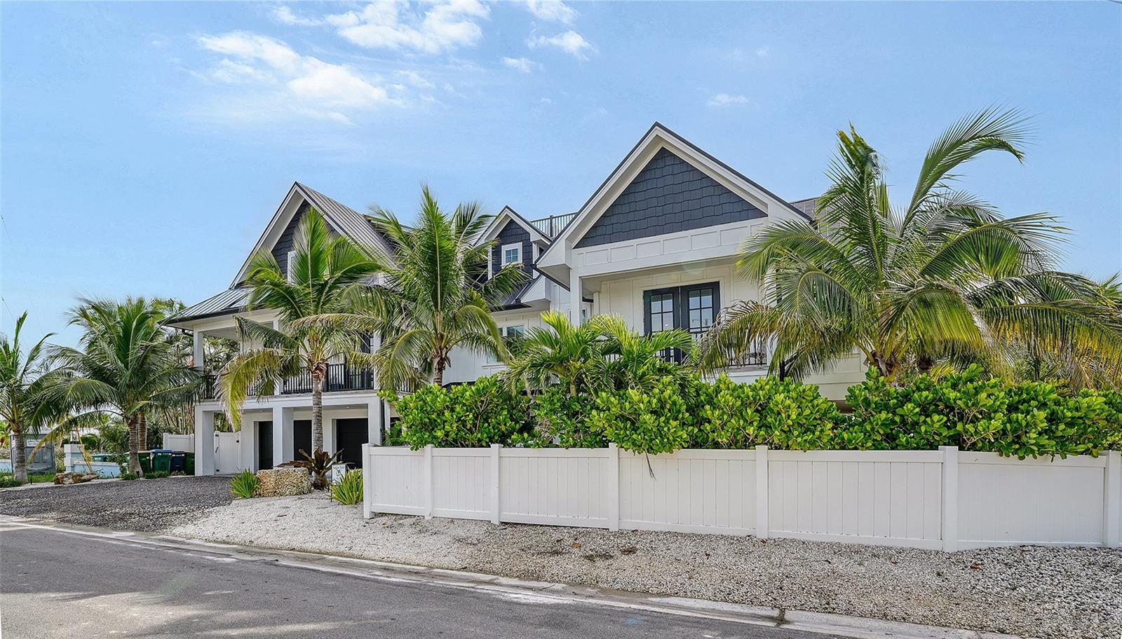 Image 3 of 99 For 2175 Avenue A