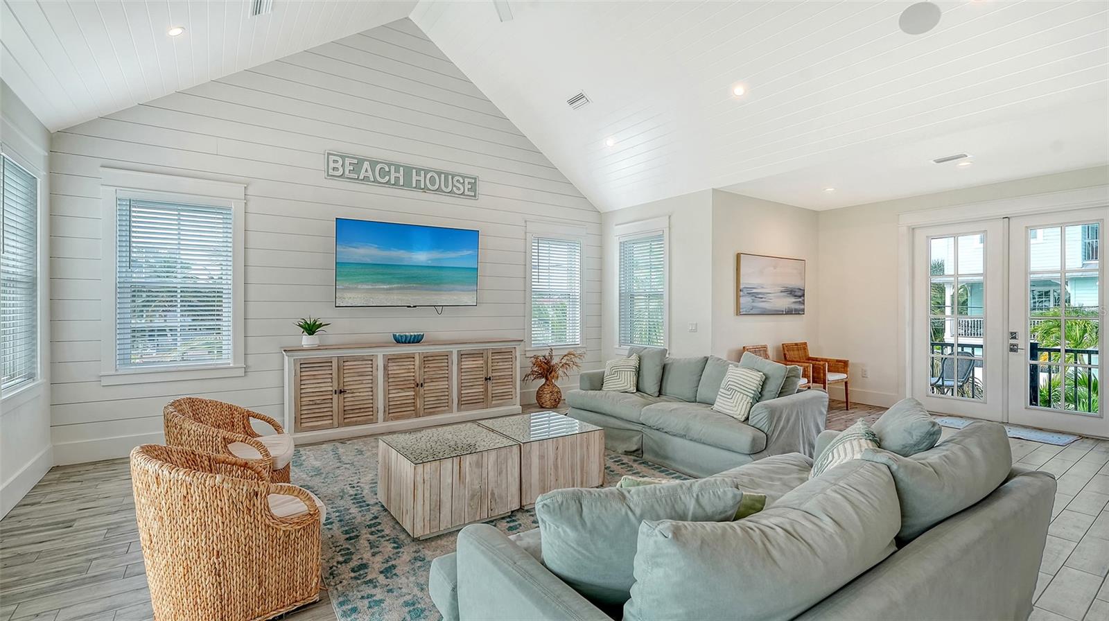 Image 9 of 99 For 2175 Avenue A