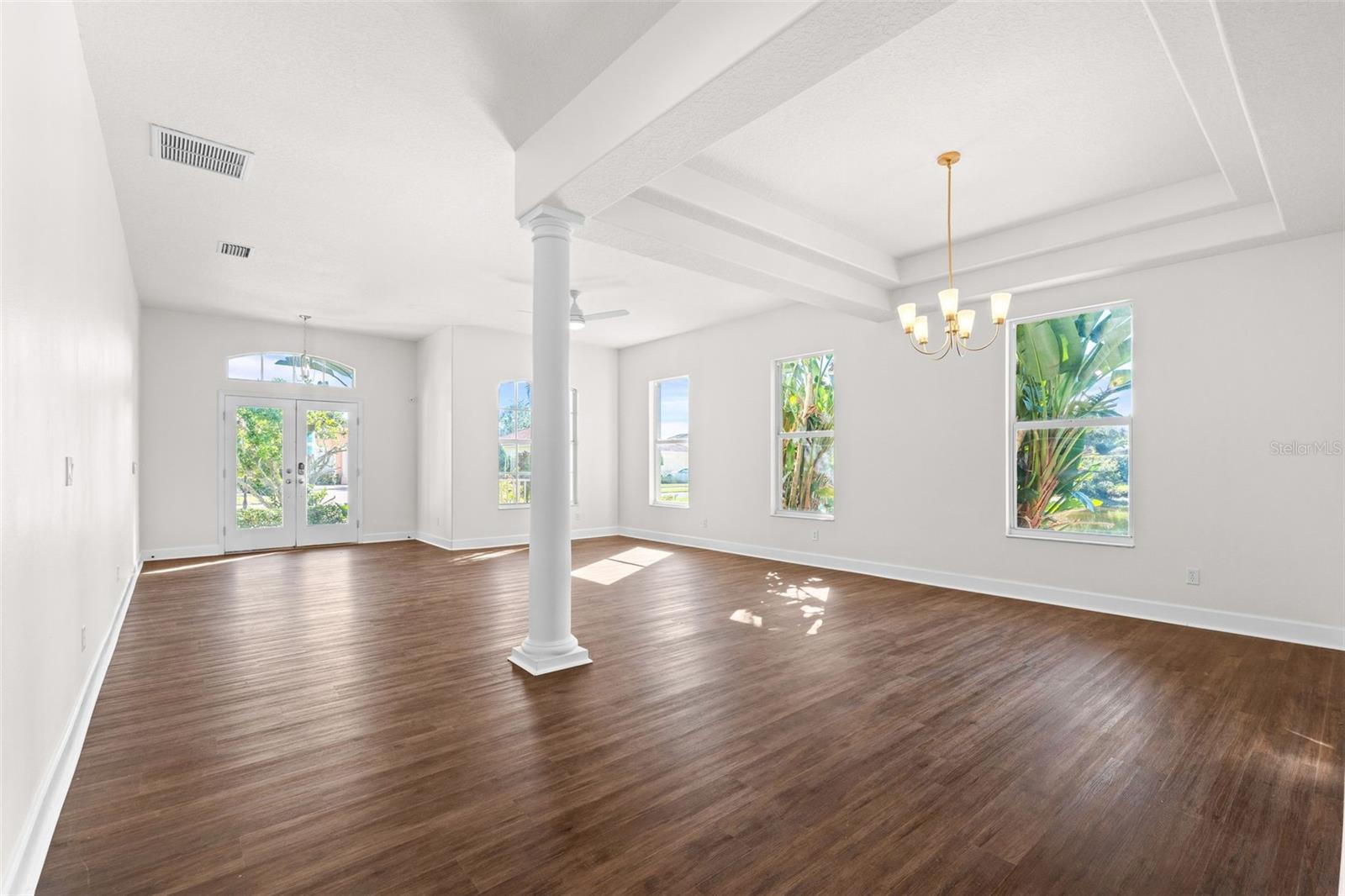 Image 16 of 65 For 851 Placid Lake Drive