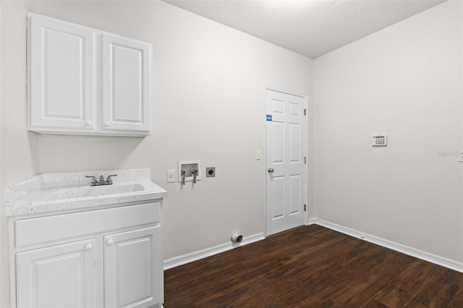 Image 29 of 65 For 851 Placid Lake Drive