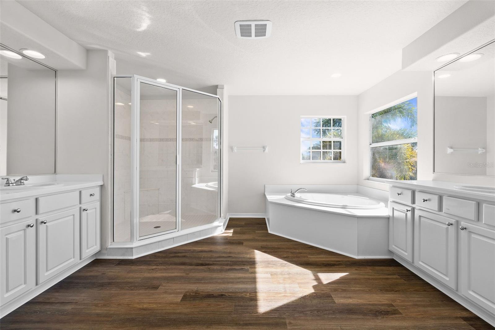 Image 35 of 65 For 851 Placid Lake Drive