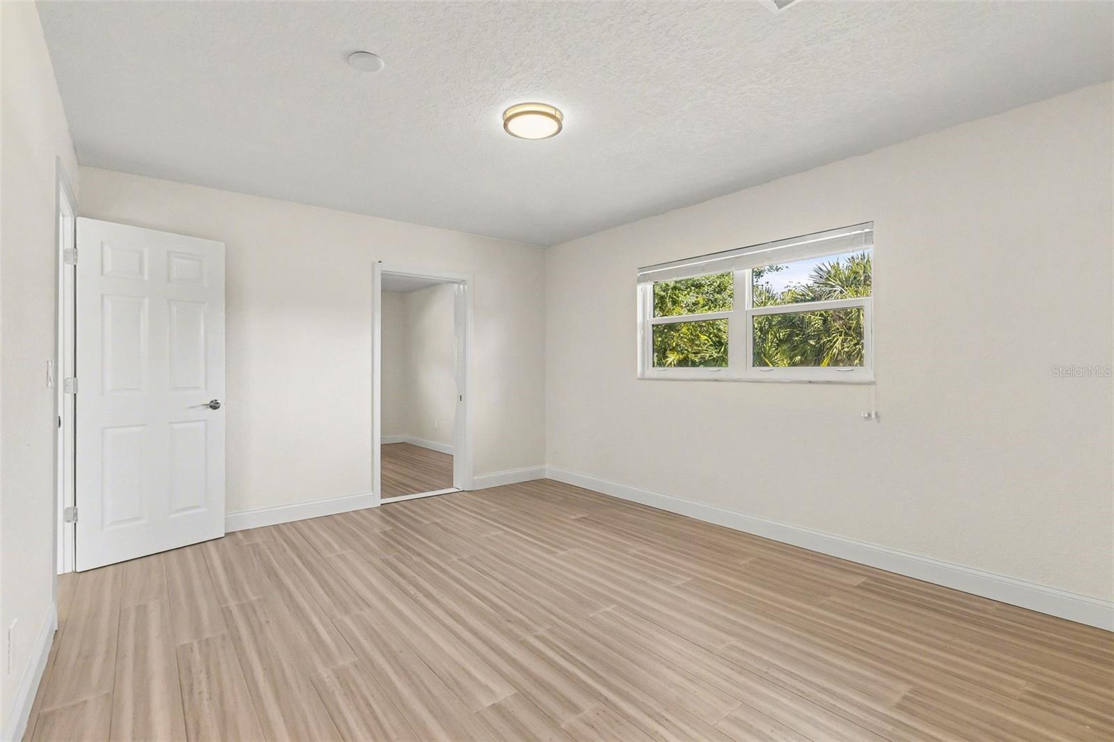 Image 20 of 76 For 790 Harvard Street