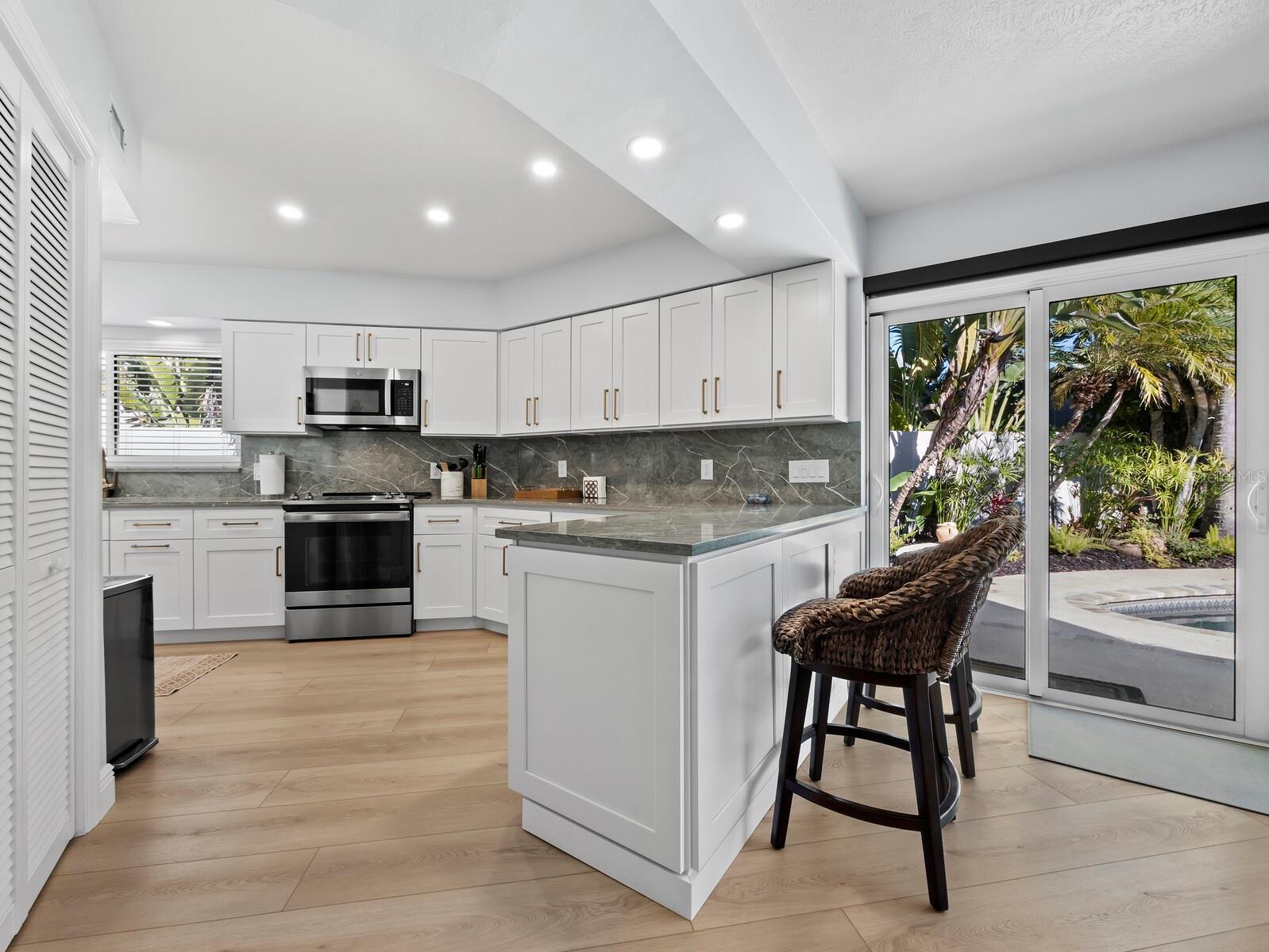 Image 10 of 30 For 1186 Westway Drive