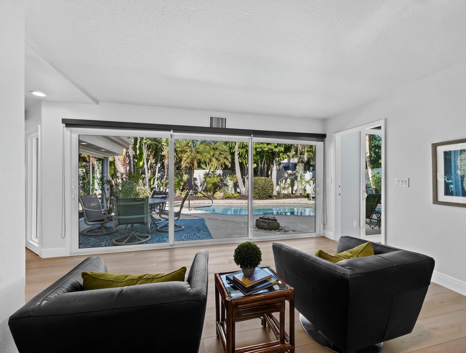 Image 14 of 30 For 1186 Westway Drive