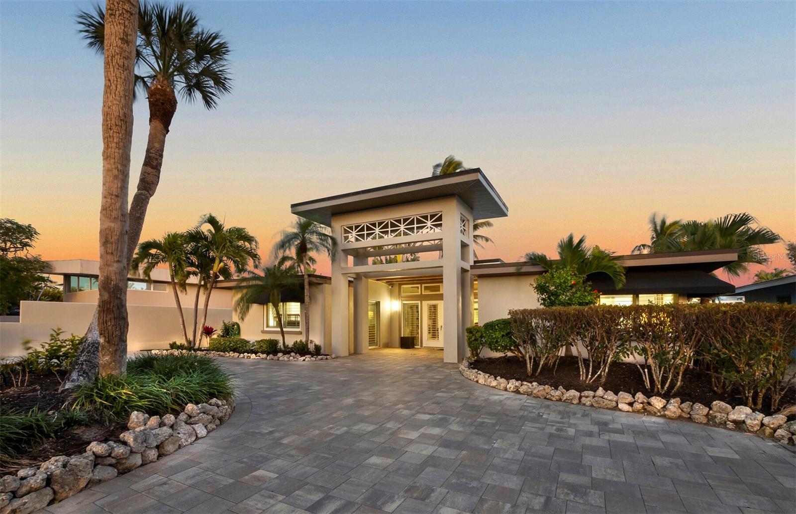 Image 4 of 30 For 1186 Westway Drive