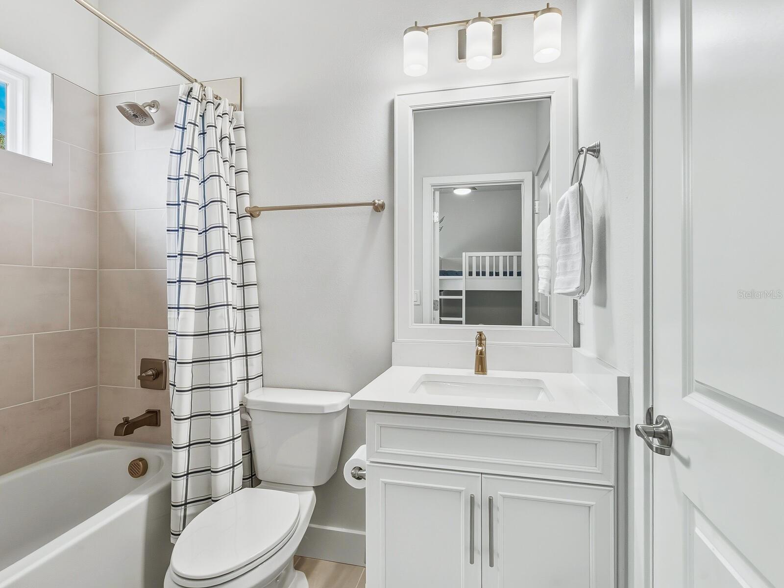 Image 23 of 45 For 451 Wingfield Drive