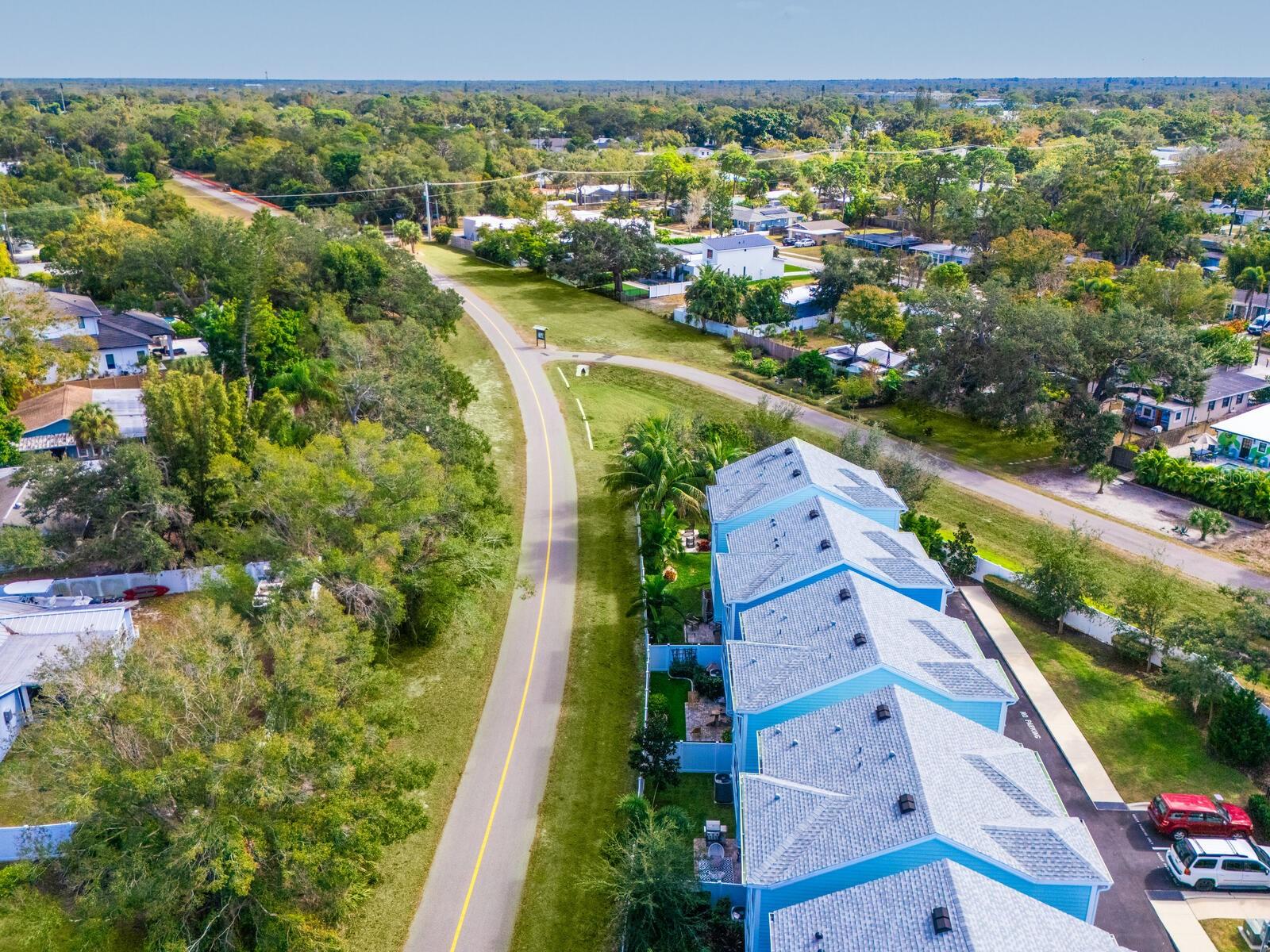 Image 32 of 45 For 451 Wingfield Drive