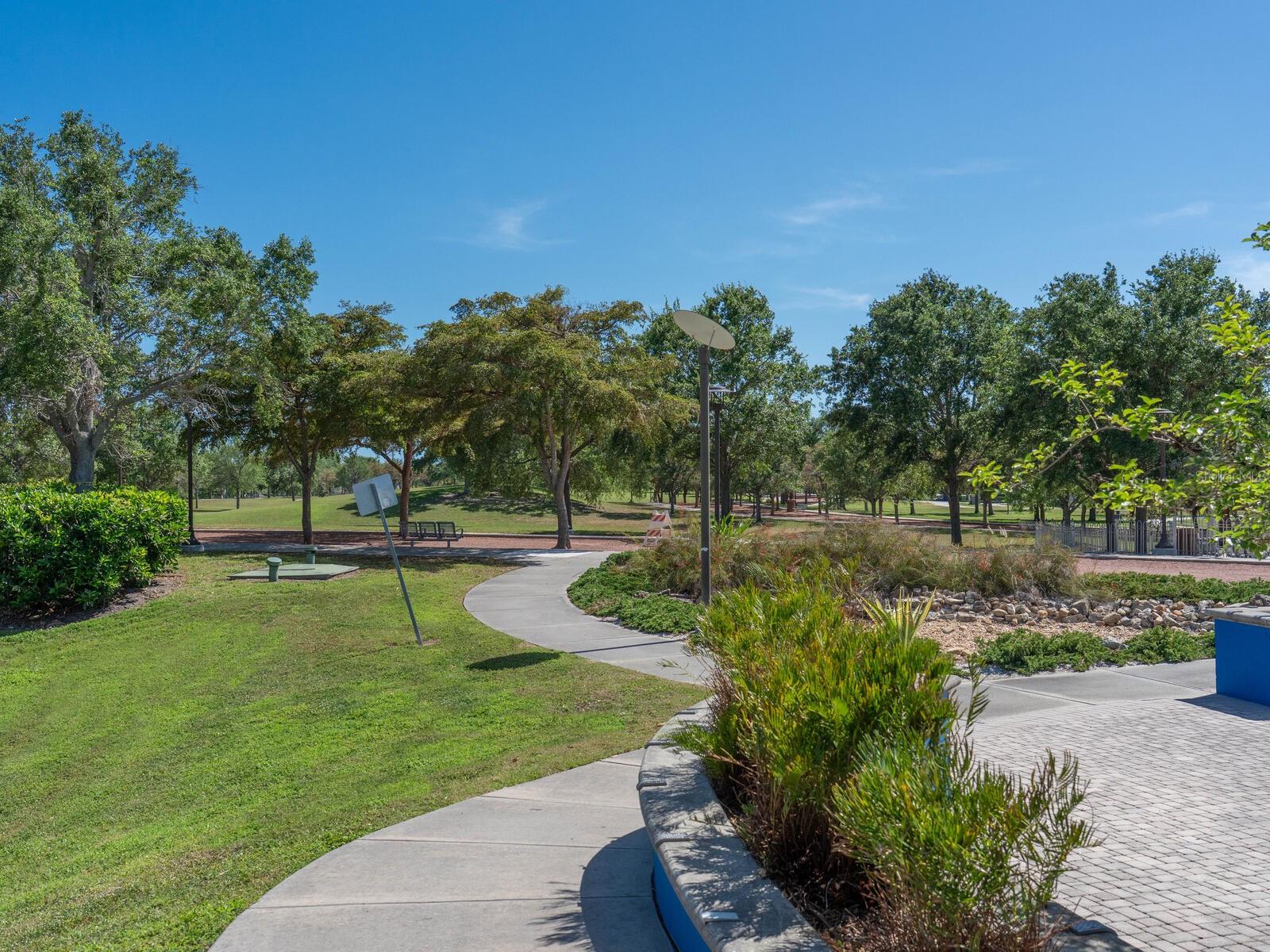 Image 42 of 45 For 451 Wingfield Drive