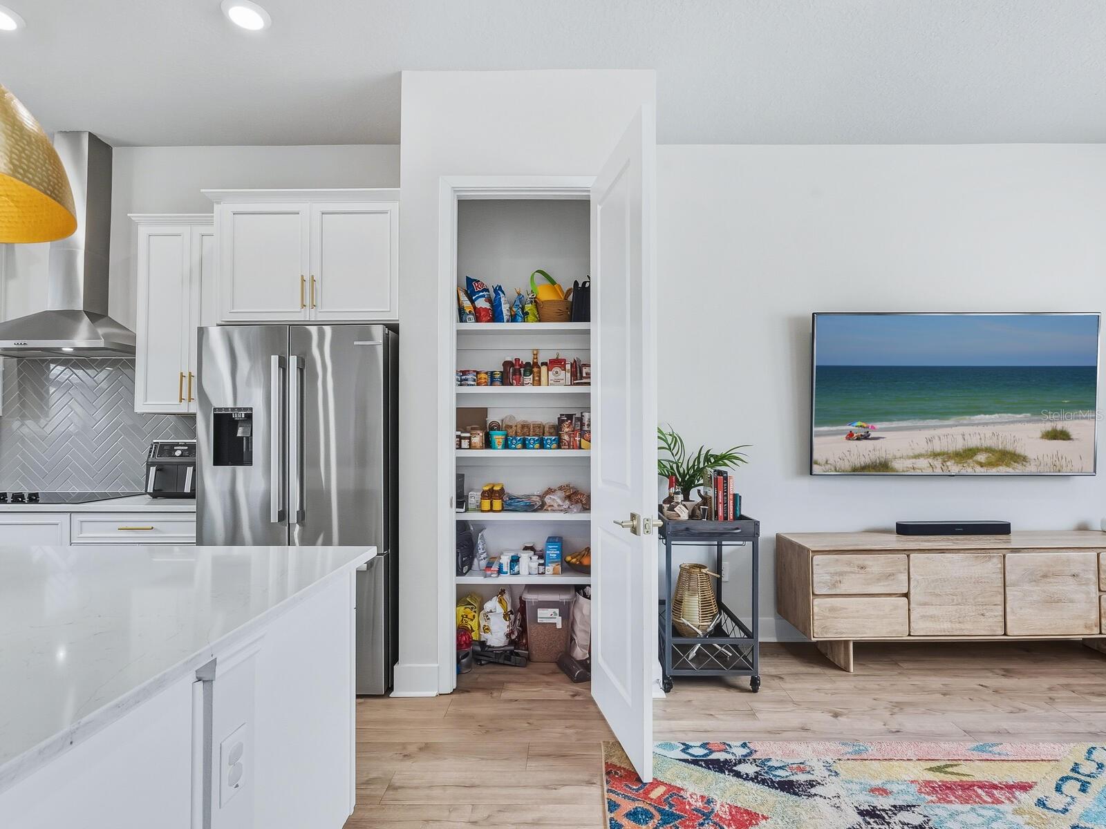 Image 8 of 45 For 451 Wingfield Drive