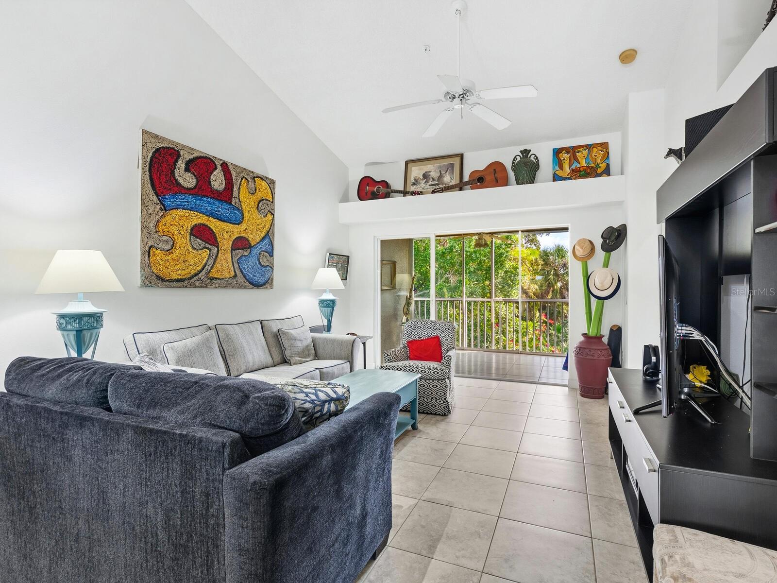 Image 11 of 33 For 4645 Tower Hill Lane 2522