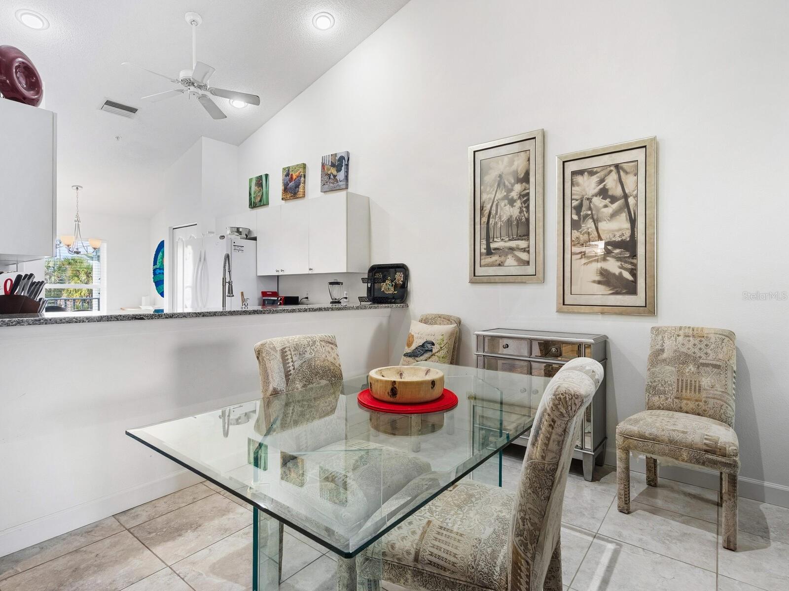 Image 13 of 33 For 4645 Tower Hill Lane 2522