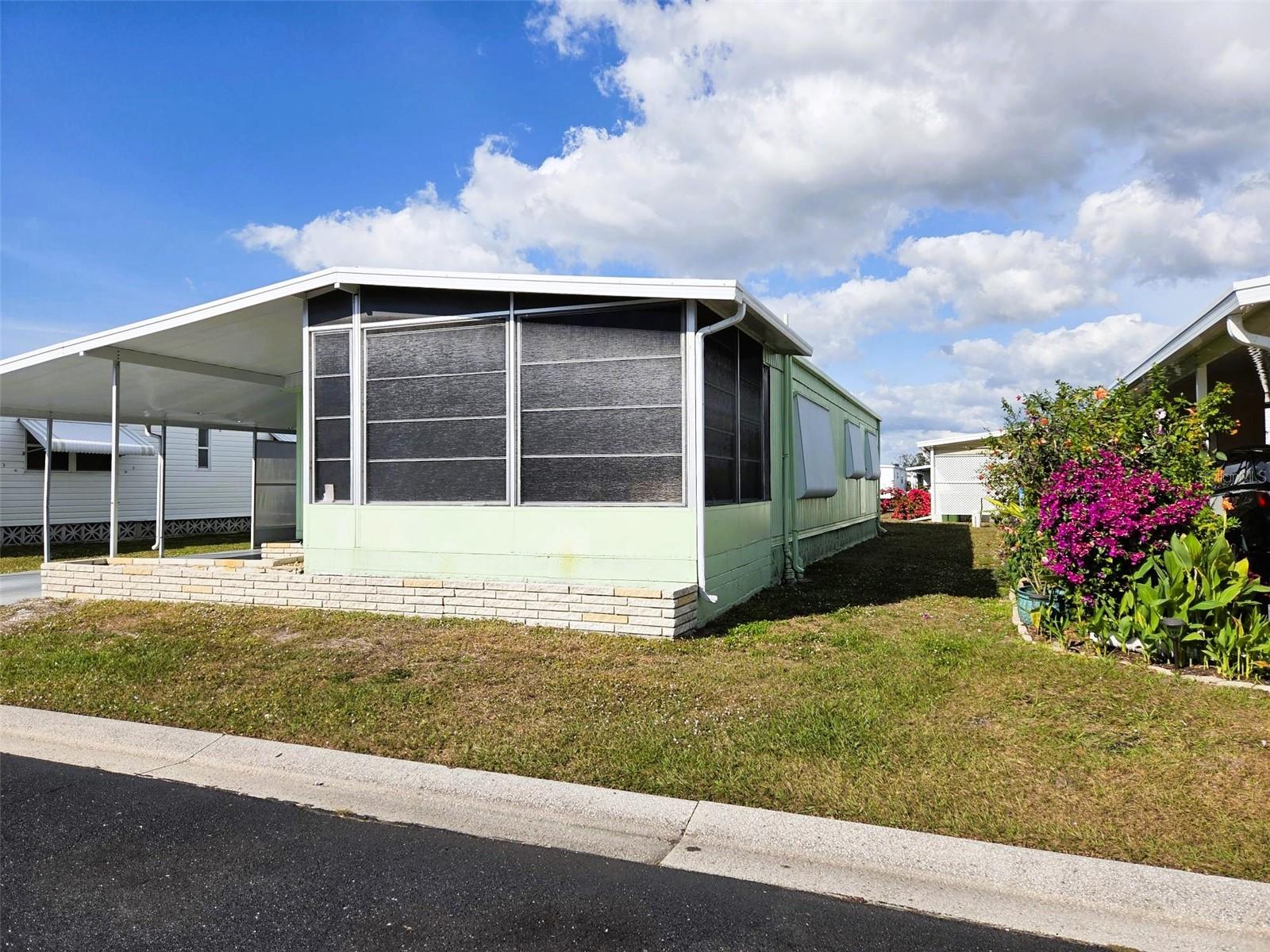 Image 3 of 39 For 3227 Pink Oak Terrace