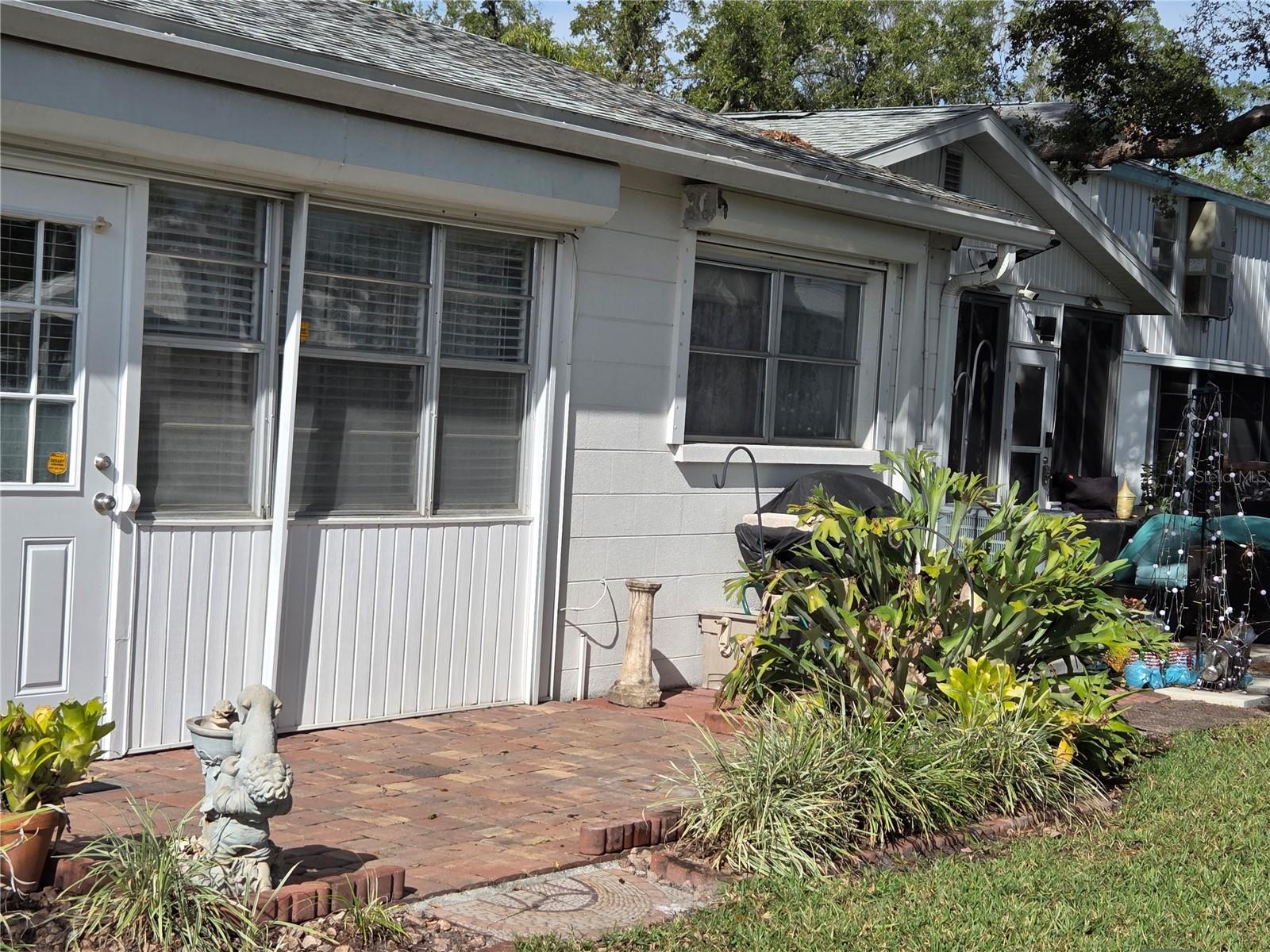 Image 21 of 31 For 6022 Lilli Way 6022