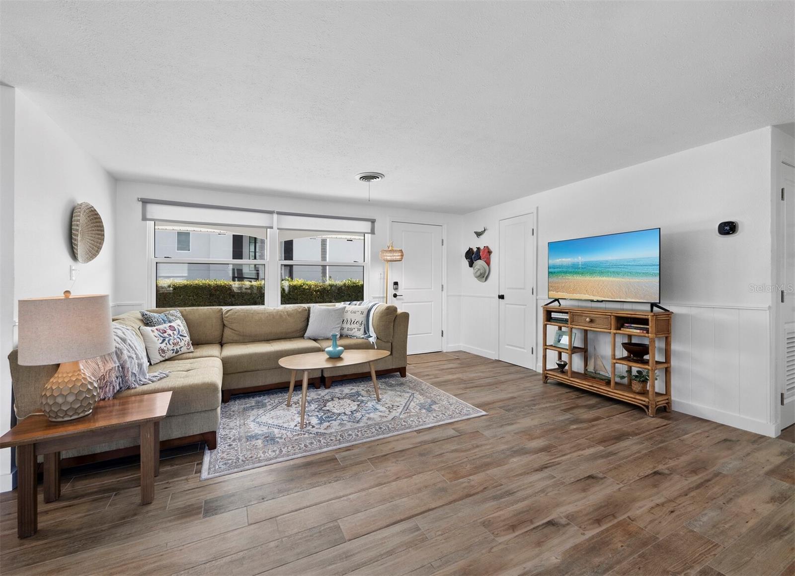 Image 10 of 43 For 691 Tarawitt Drive