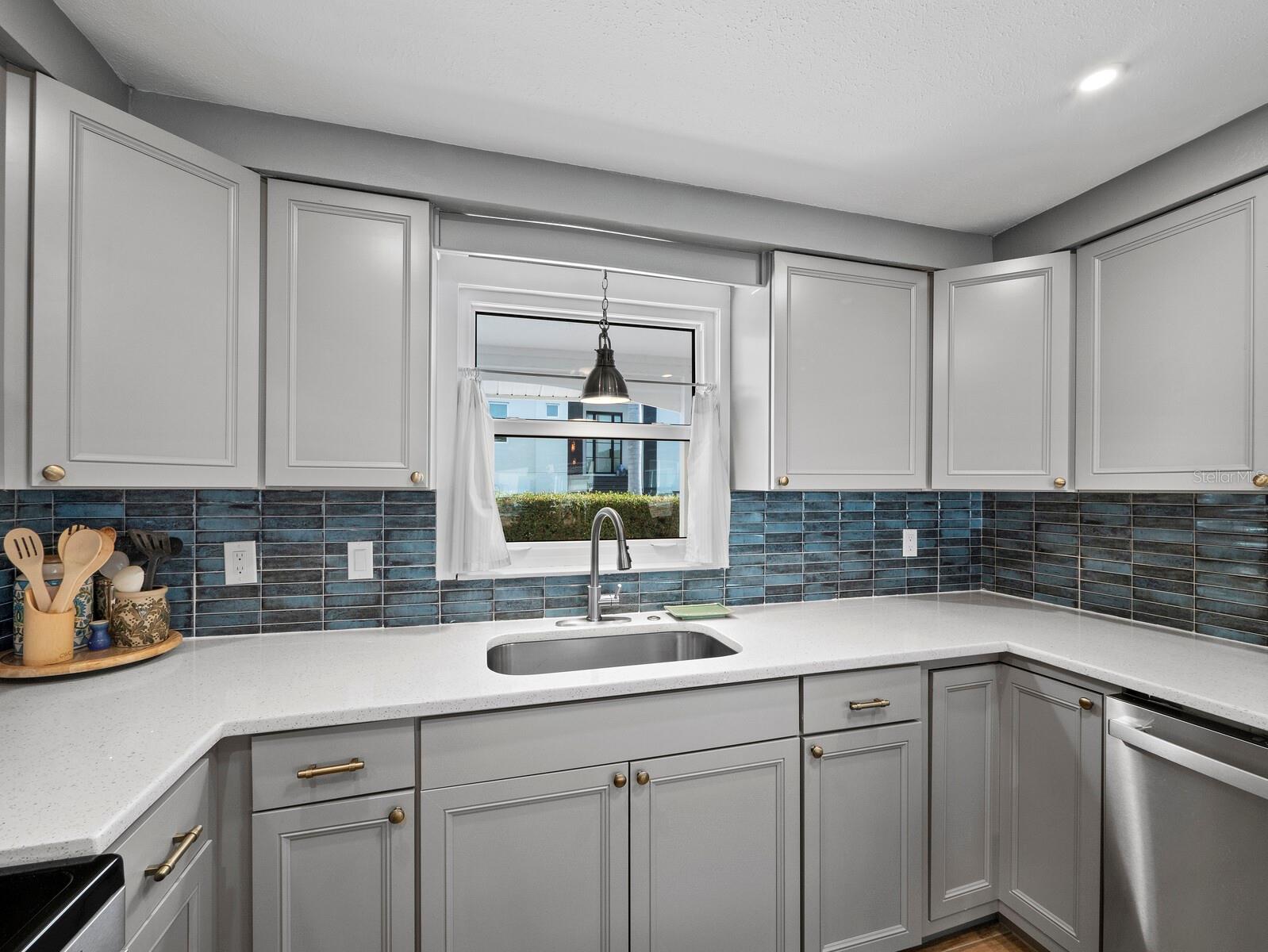 Image 13 of 43 For 691 Tarawitt Drive