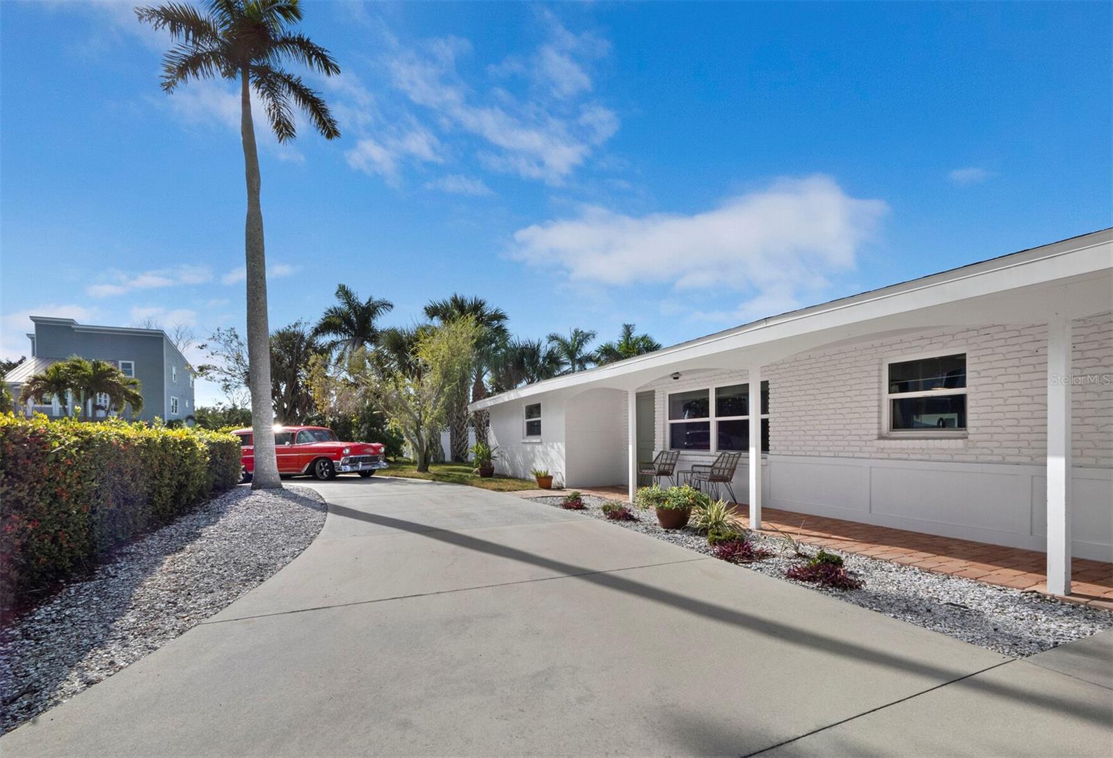 Image 5 of 43 For 691 Tarawitt Drive