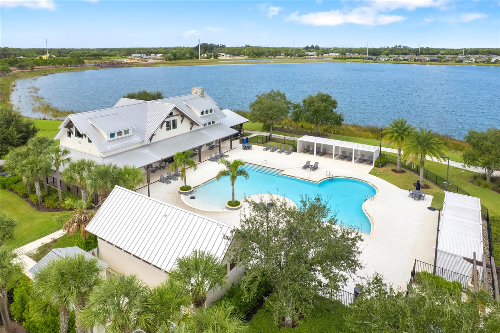 Image 41 of 46 For 43762 Longleaf Lane