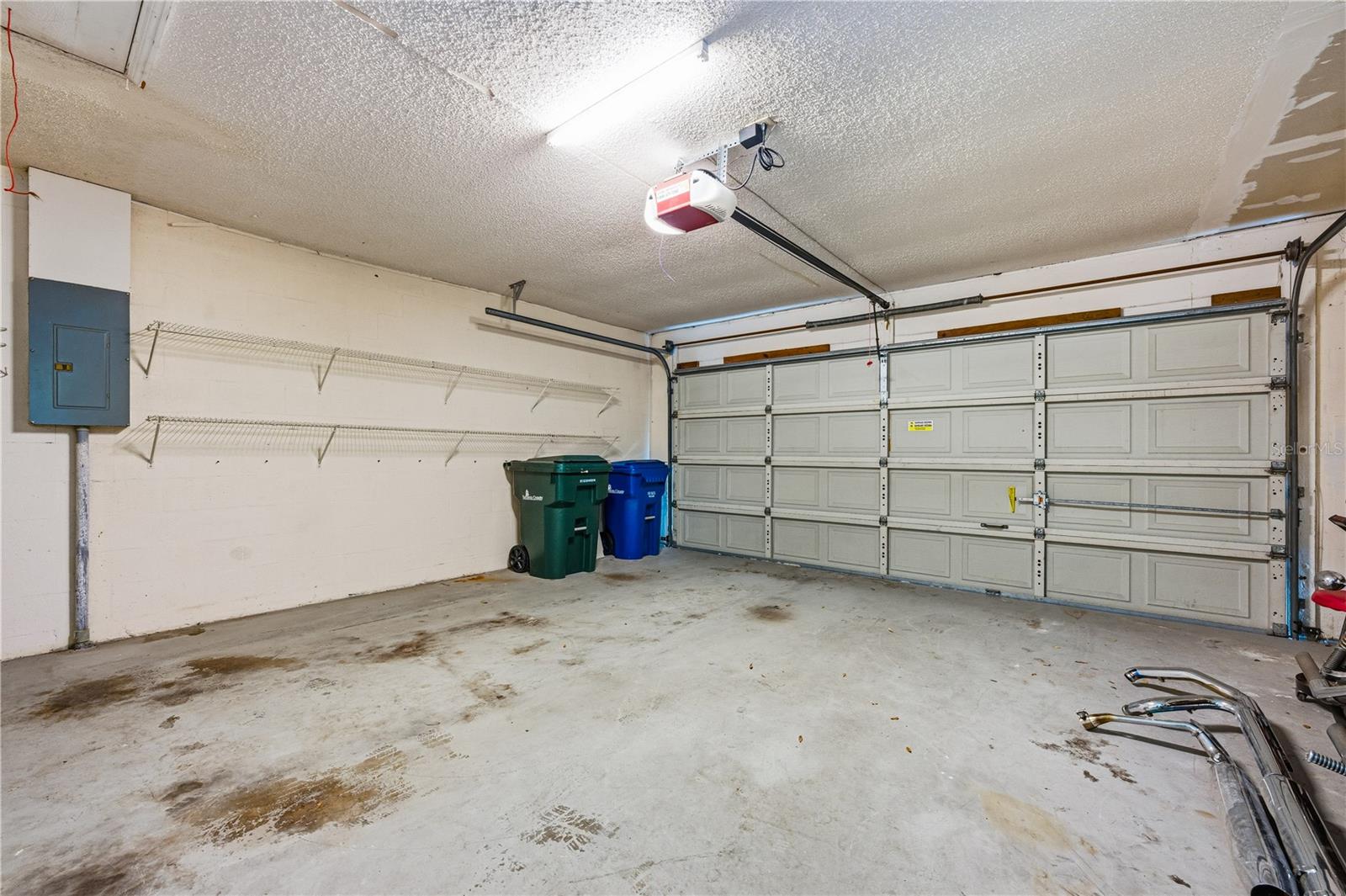 Image 35 of 53 For 396 Chartley Court