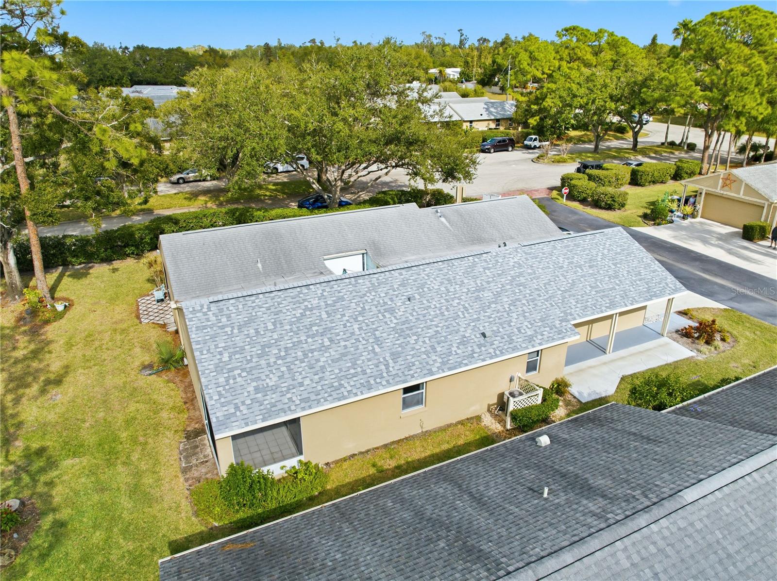 Image 44 of 53 For 396 Chartley Court