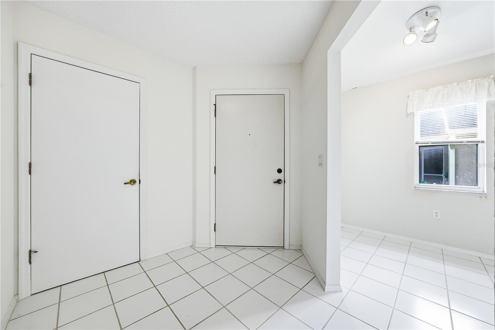 Image 7 of 53 For 396 Chartley Court