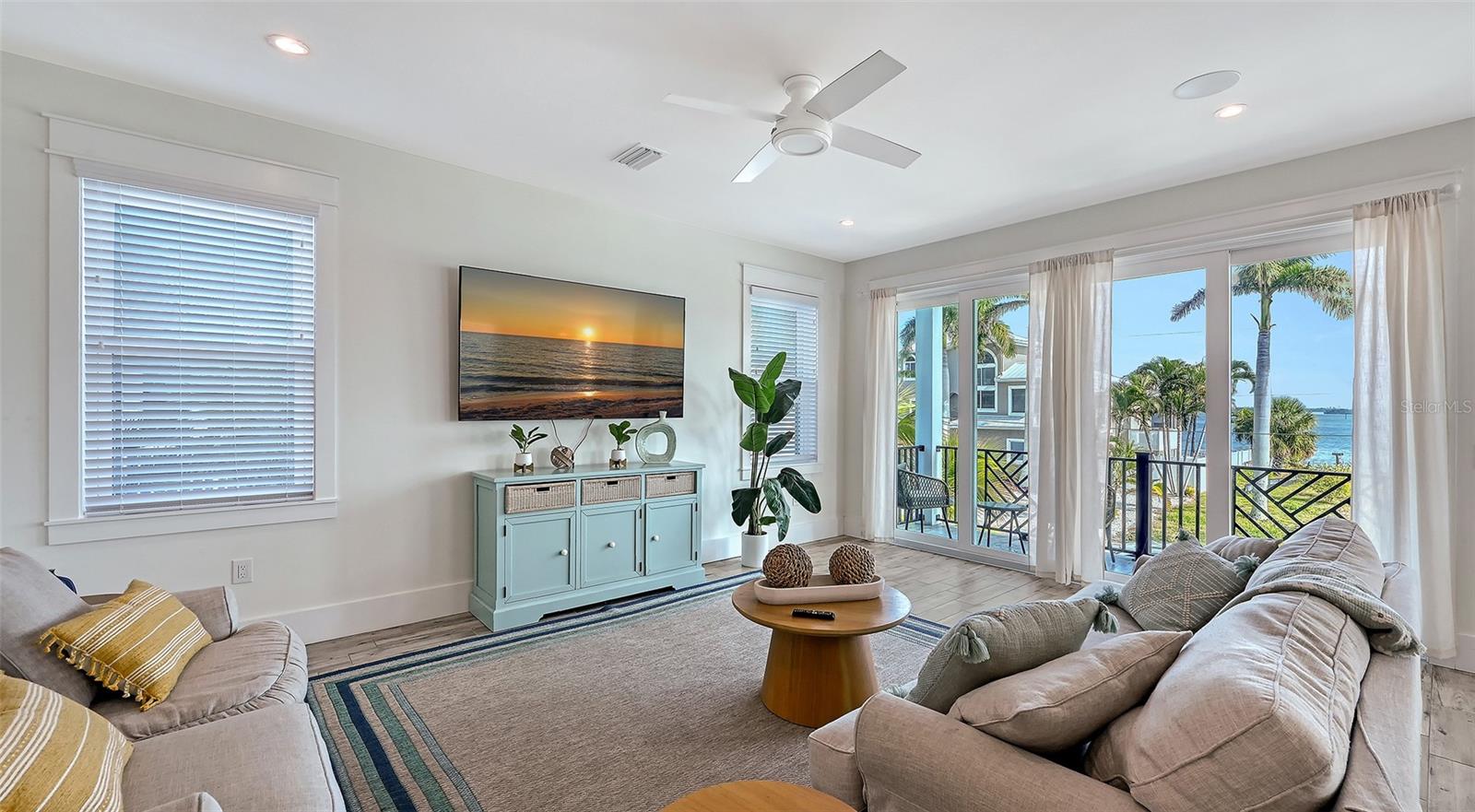 Image 10 of 99 For 2206 Avenue A