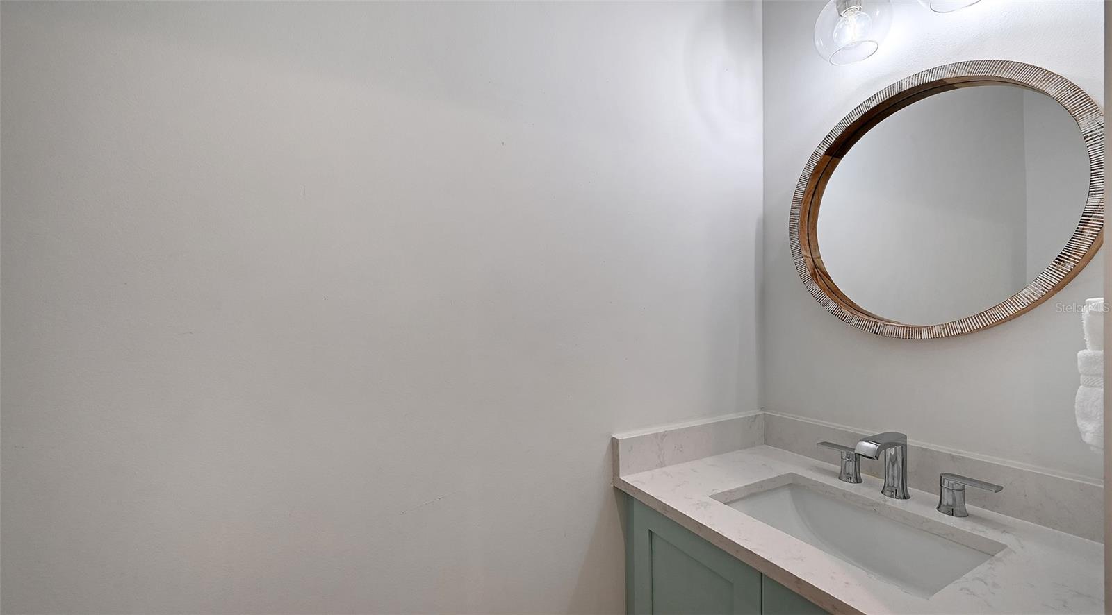 Image 24 of 99 For 2206 Avenue A