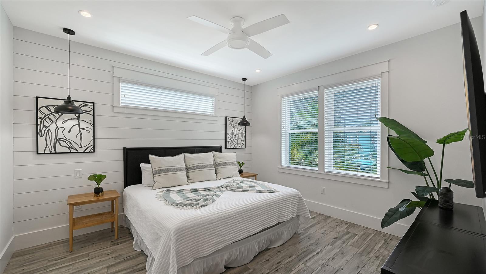 Image 28 of 99 For 2206 Avenue A