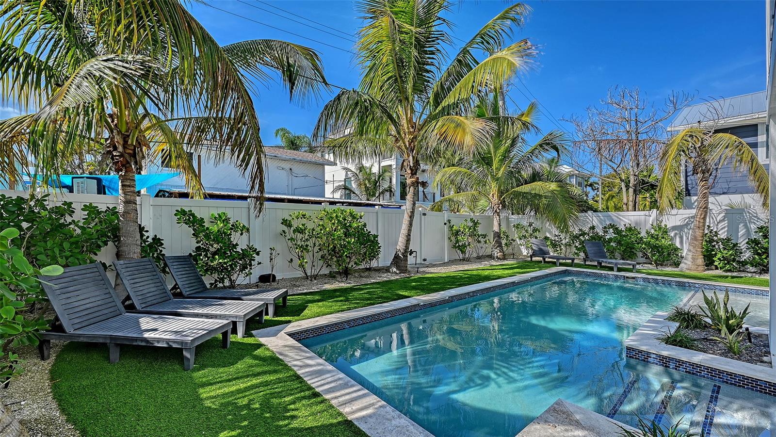 Image 53 of 99 For 2206 Avenue A