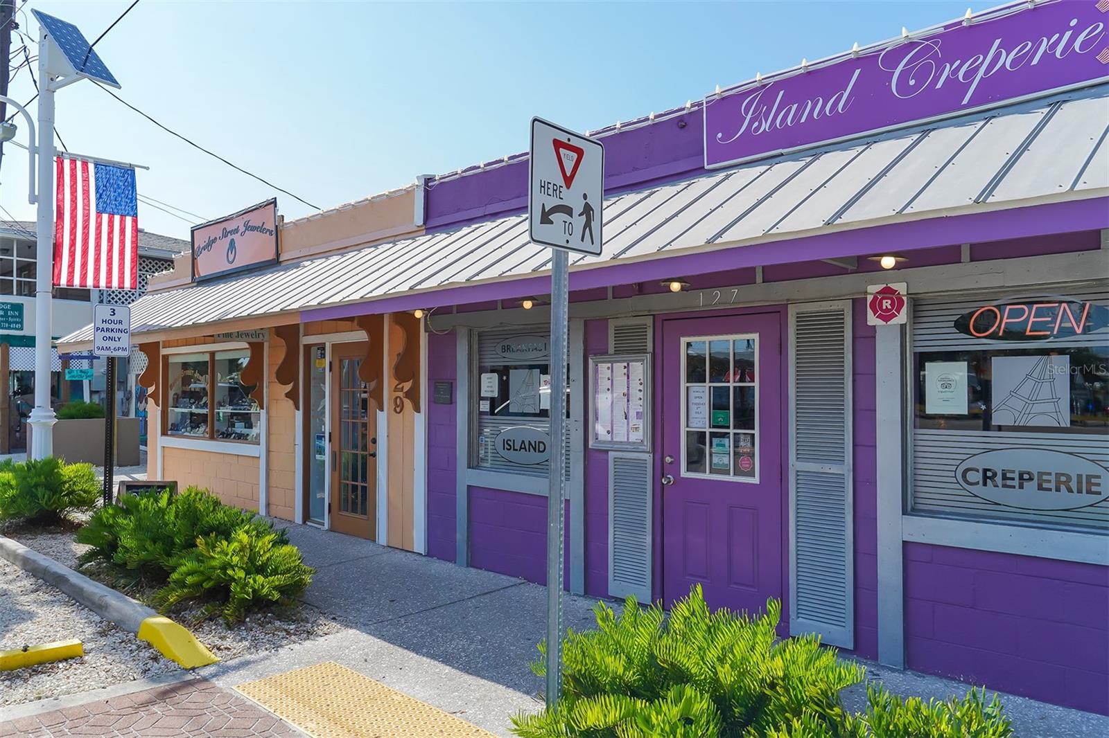 Image 89 of 99 For 2206 Avenue A