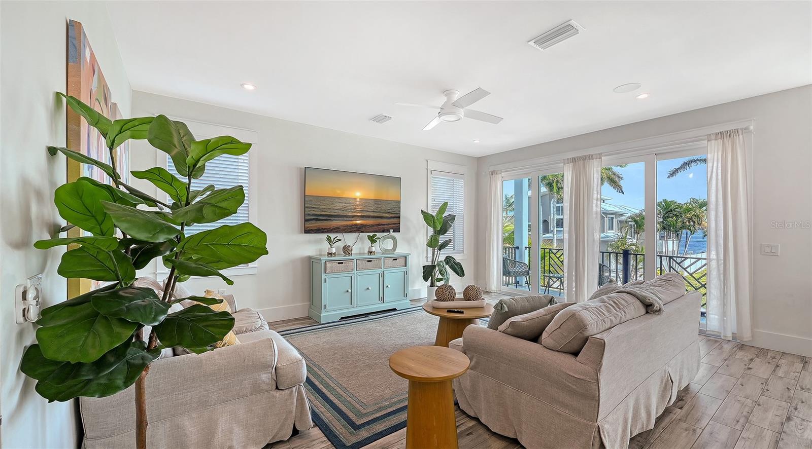 Image 9 of 99 For 2206 Avenue A