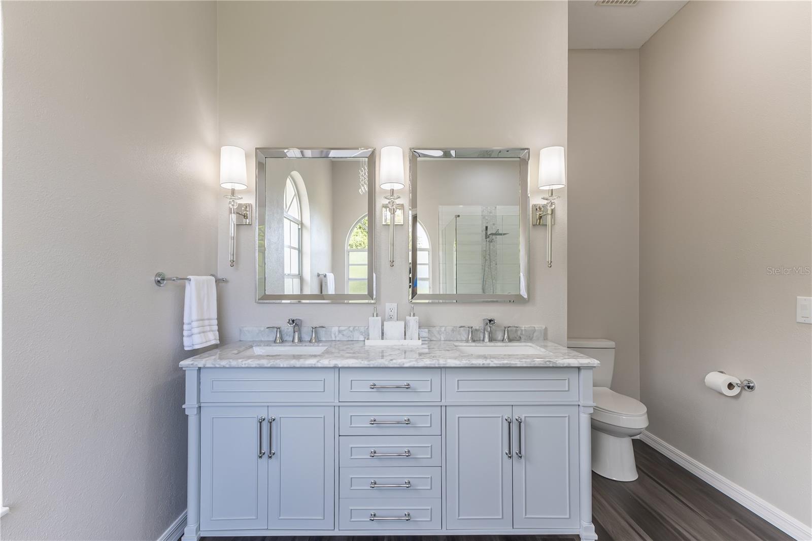 Image 12 of 22 For 12230 Padron Boulevard