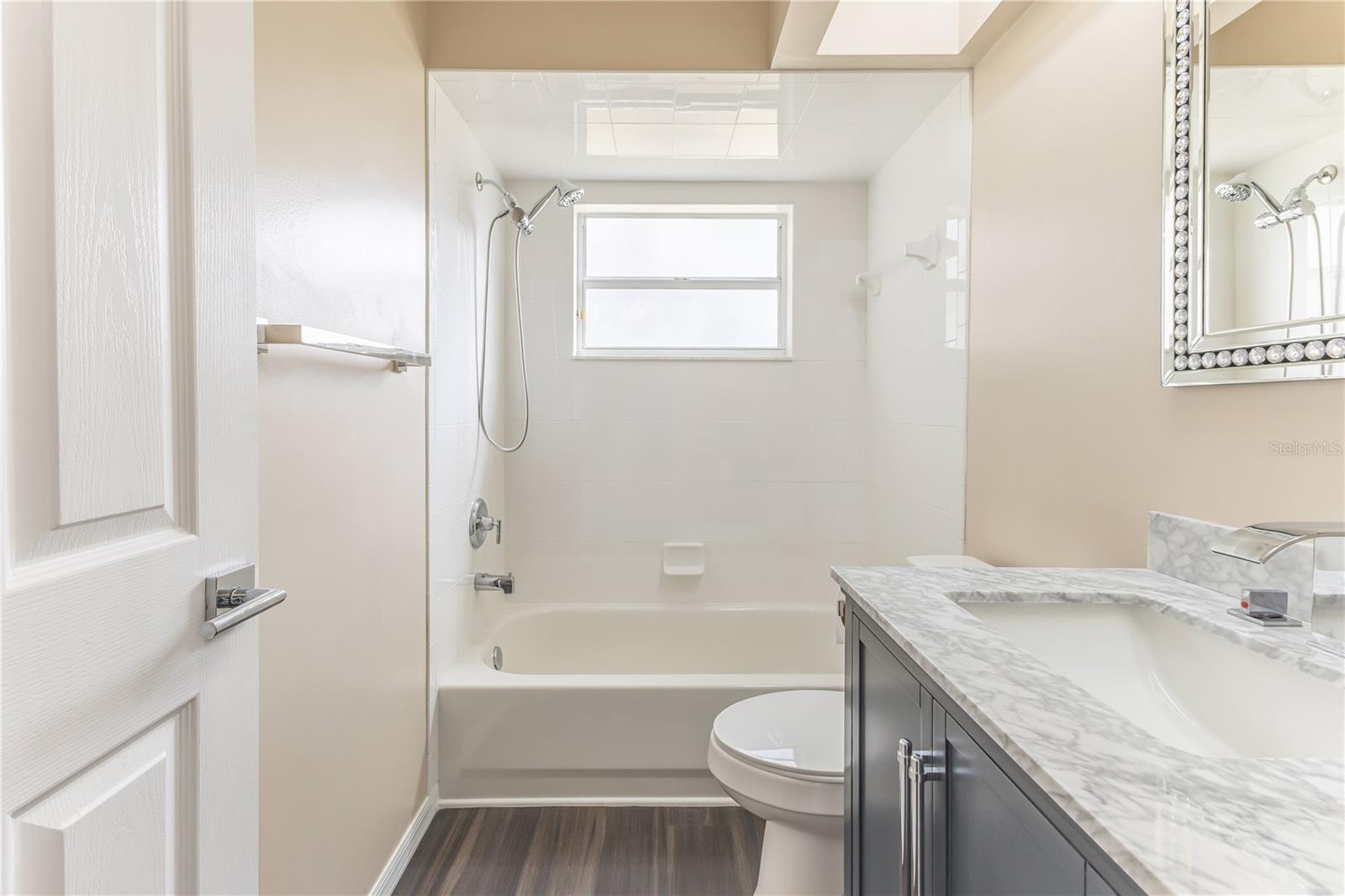 Image 14 of 22 For 12230 Padron Boulevard