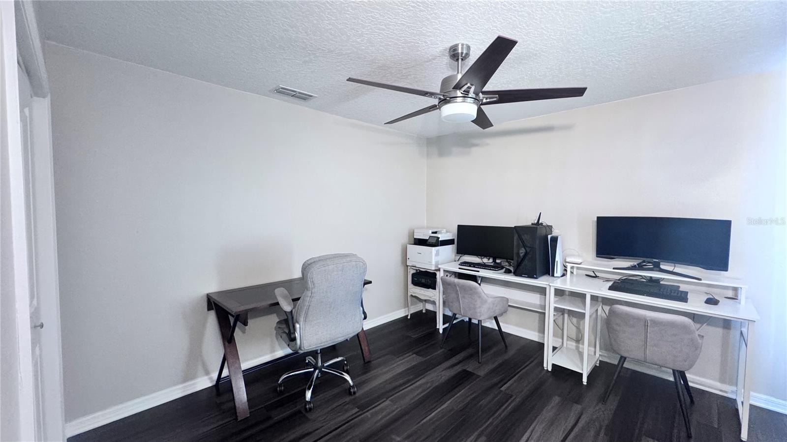 Image 16 of 22 For 12230 Padron Boulevard