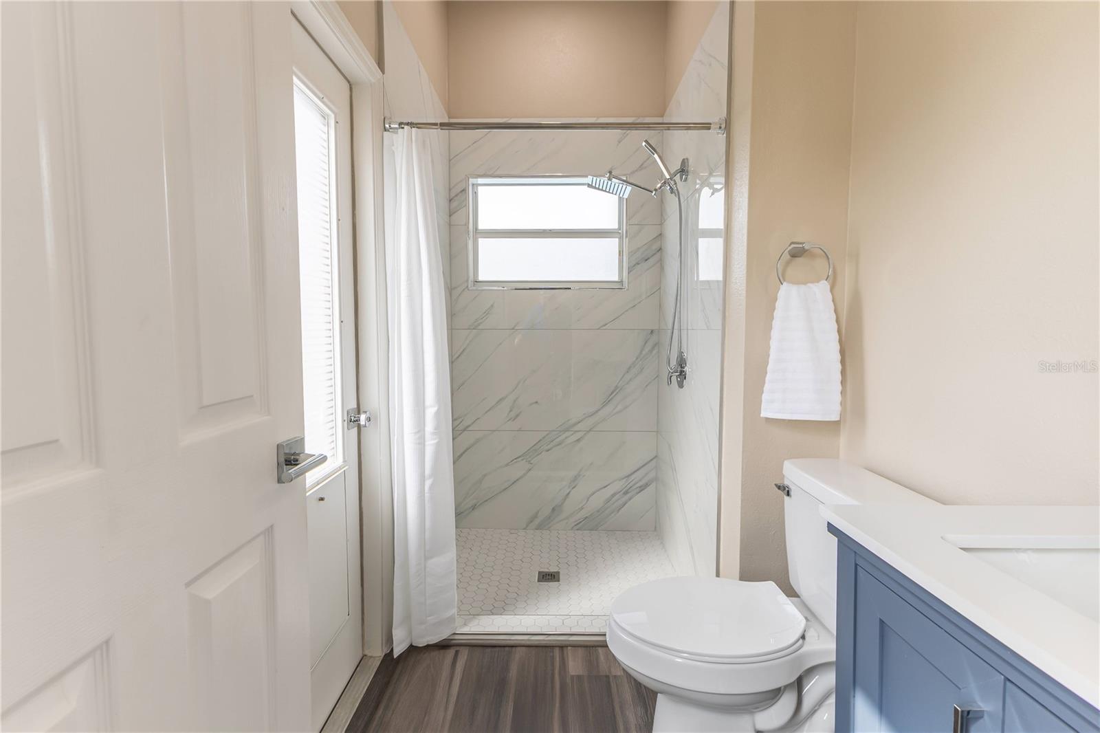 Image 17 of 22 For 12230 Padron Boulevard