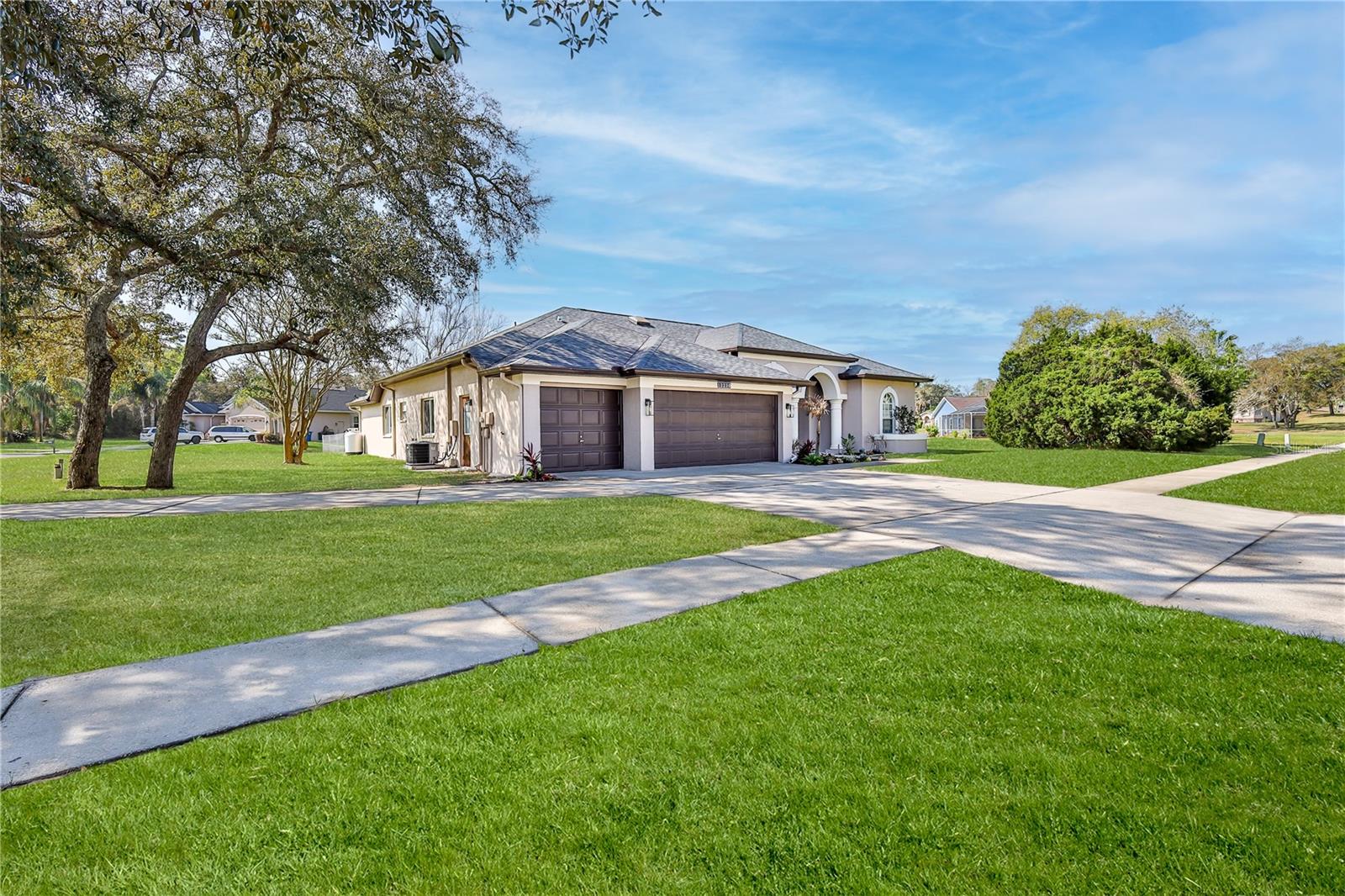 Image 4 of 22 For 12230 Padron Boulevard