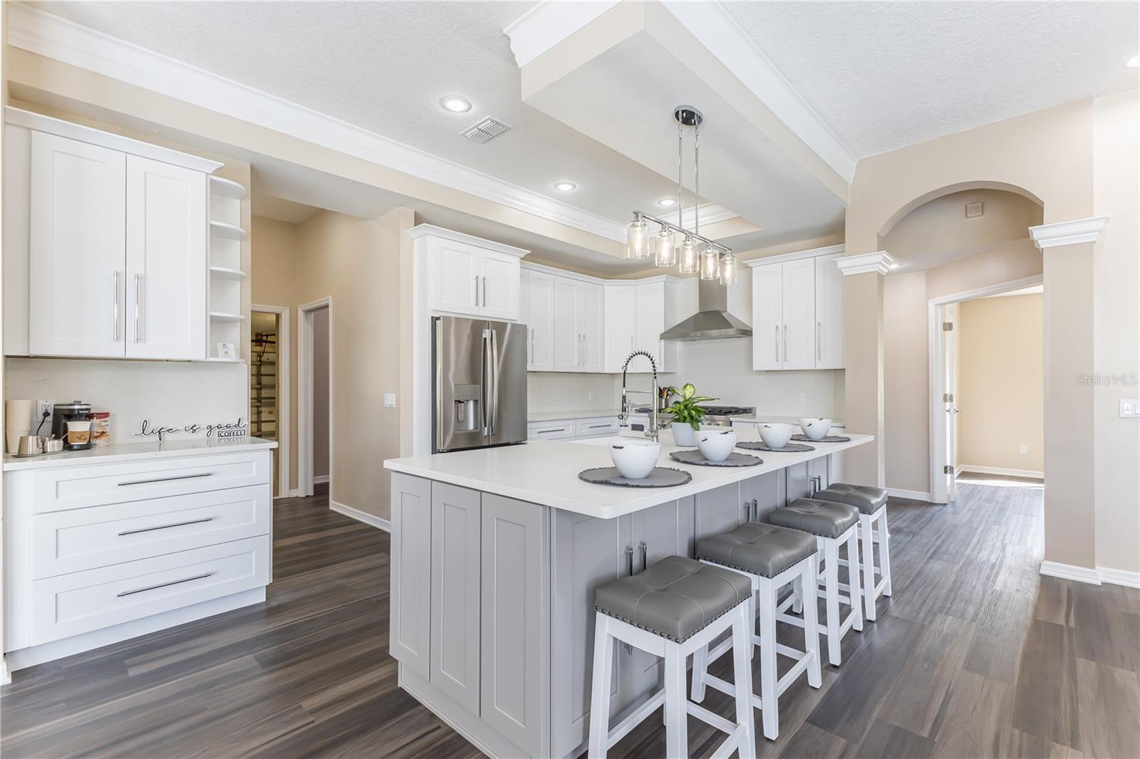 Image 6 of 22 For 12230 Padron Boulevard