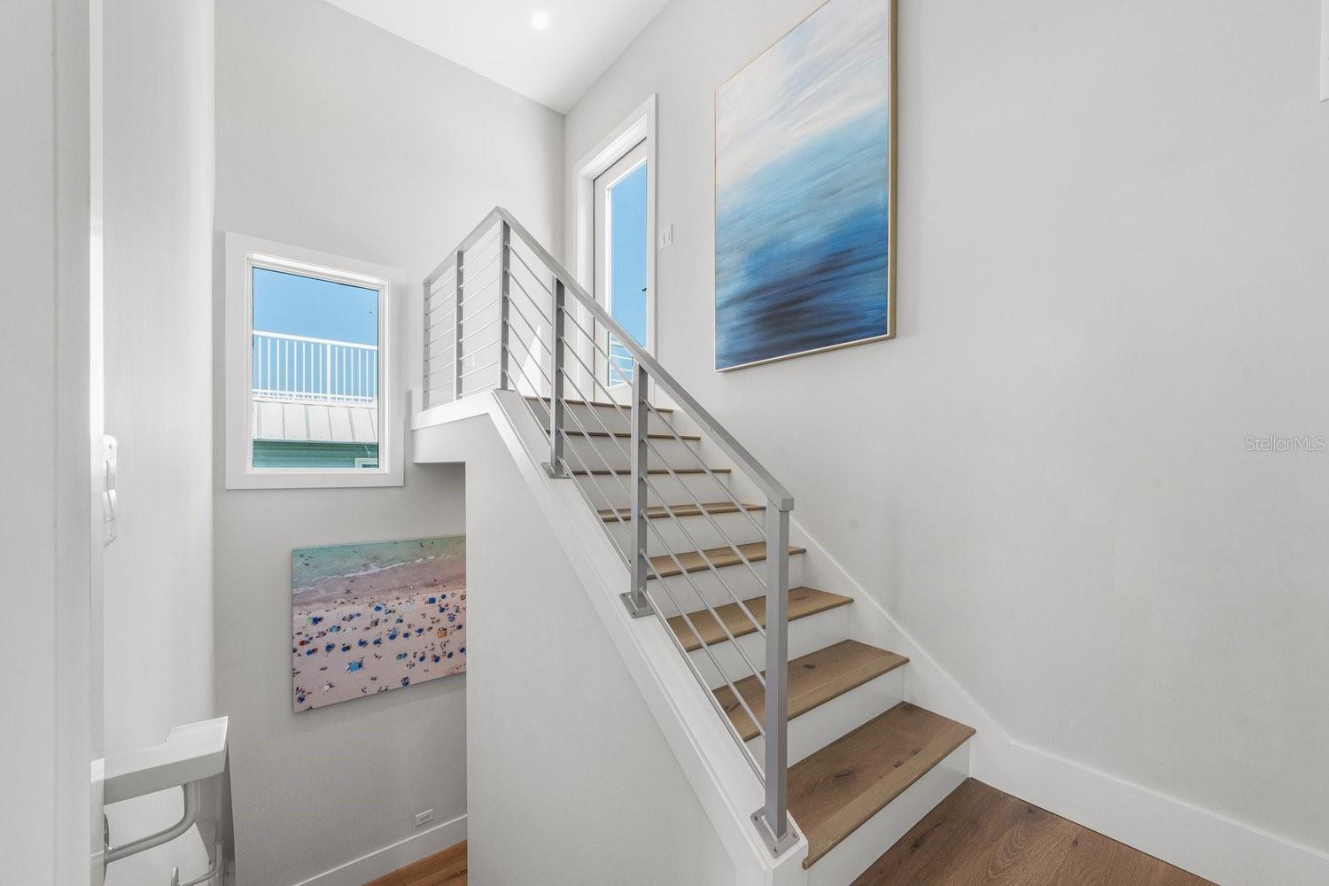 Image 20 of 58 For 870 Shore Drive