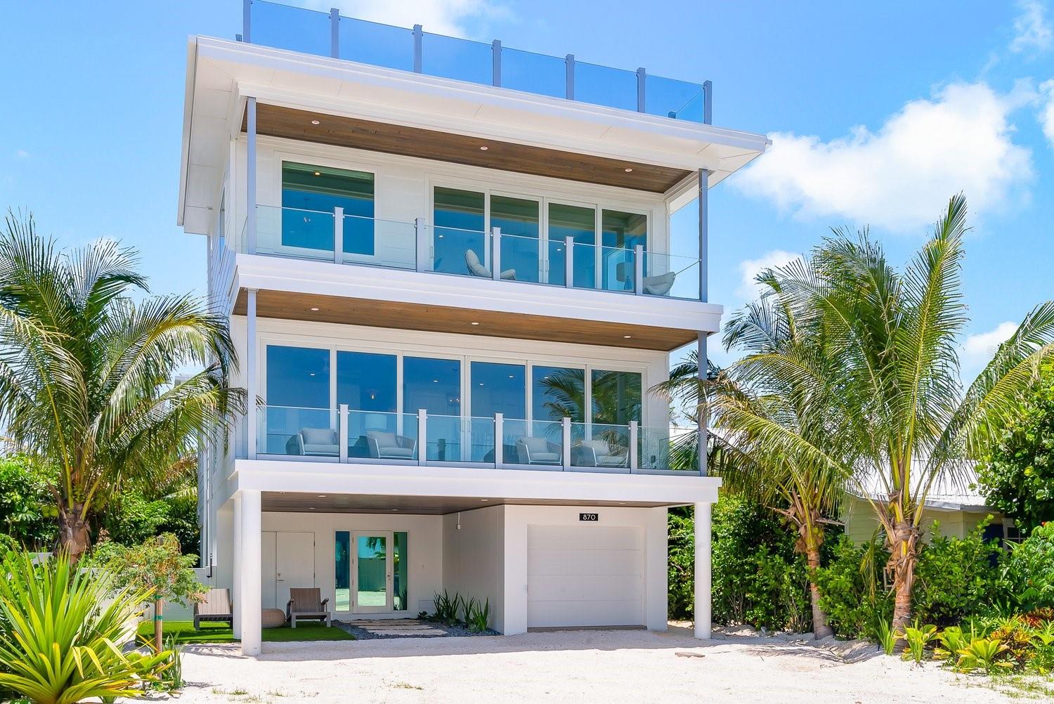 Image 3 of 58 For 870 Shore Drive