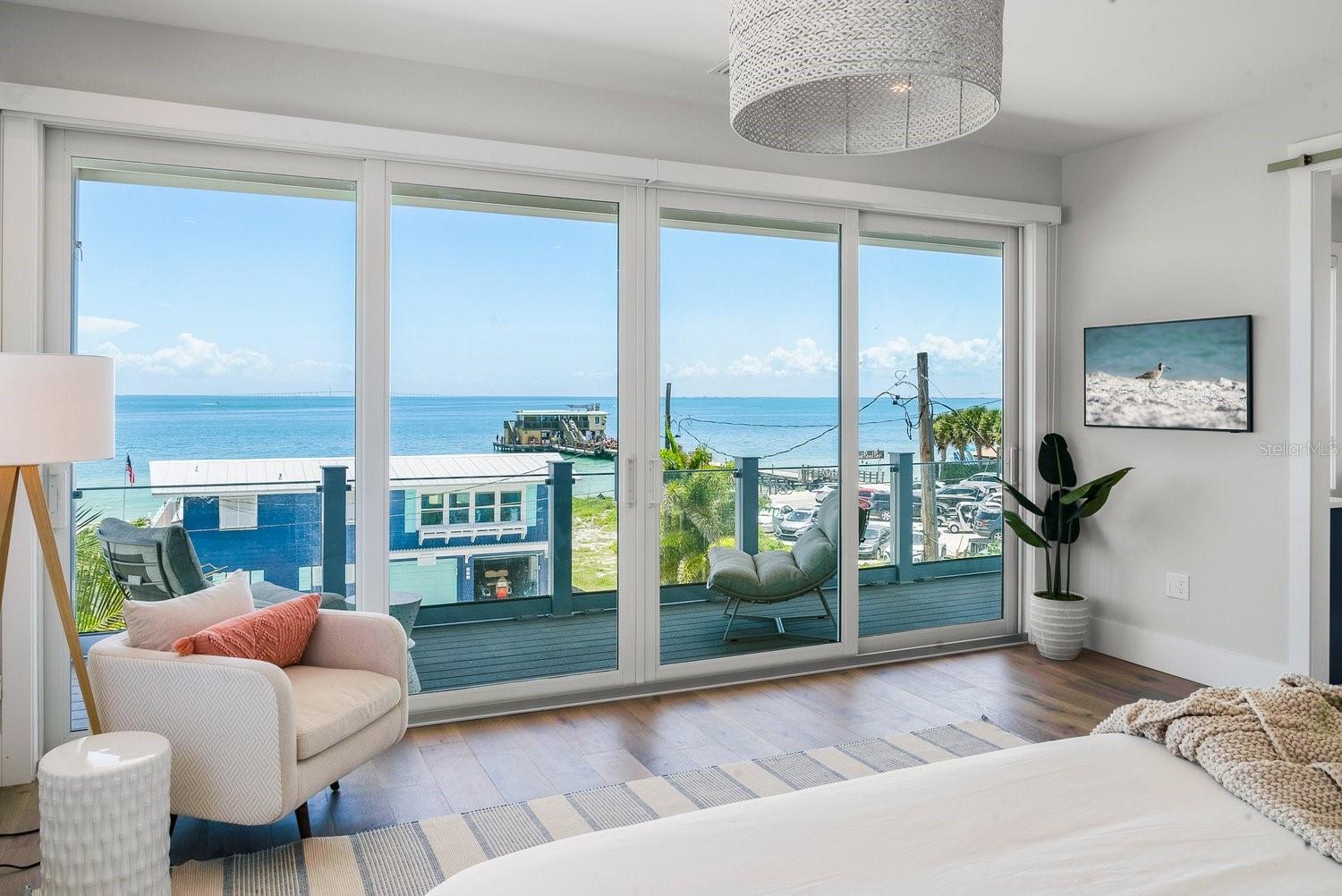 Image 32 of 58 For 870 Shore Drive