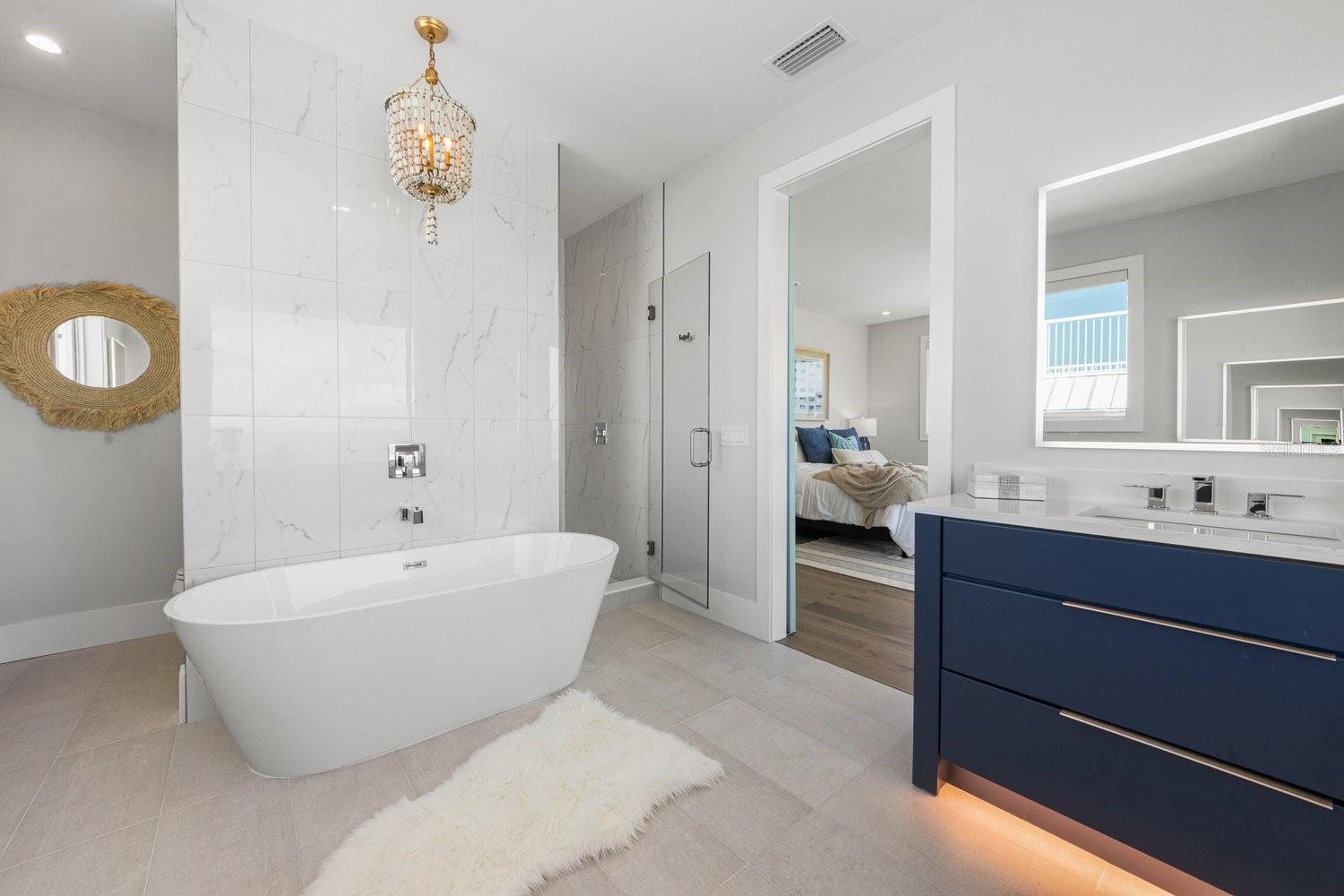 Image 38 of 58 For 870 Shore Drive